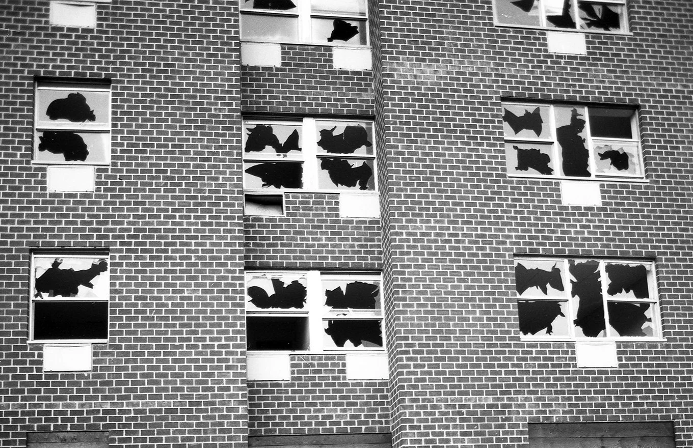 Gordon Matta-Clark, Window Blow-Out
