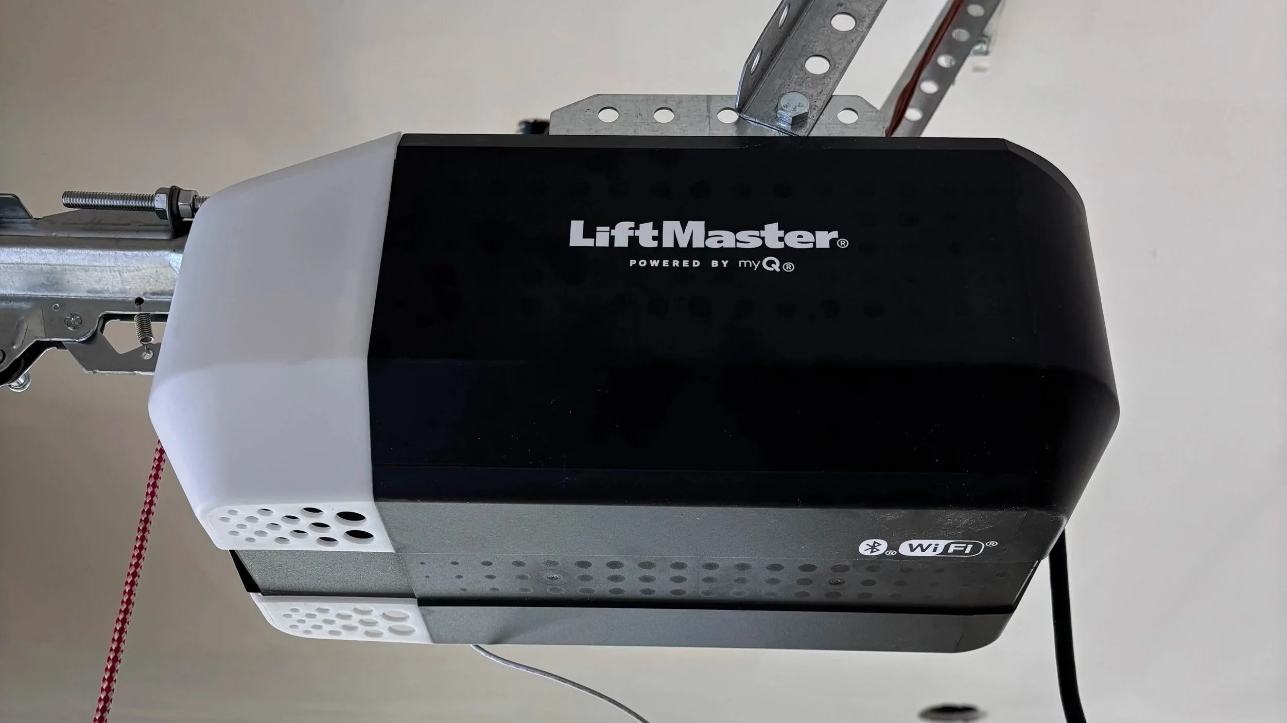 Why You Need a Smart Garage Door Opener