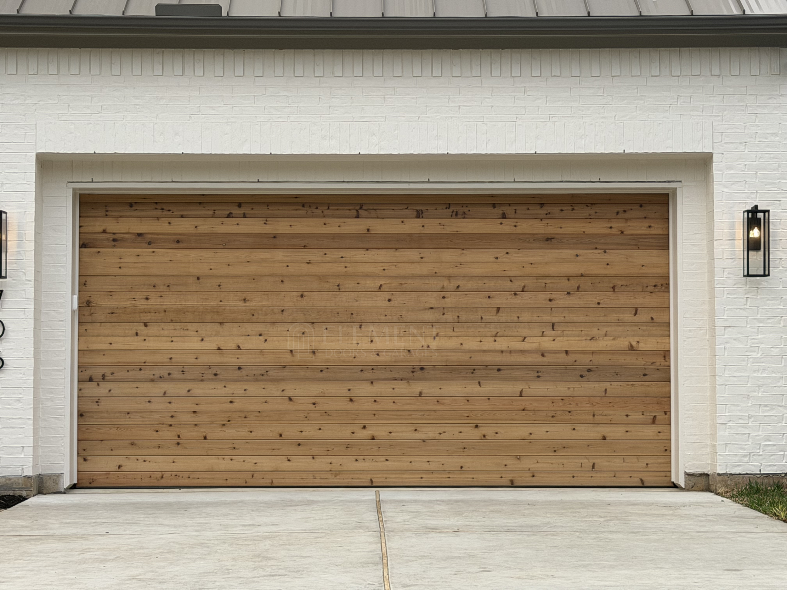 Signs Your Garage Door Needs Professional Repair
