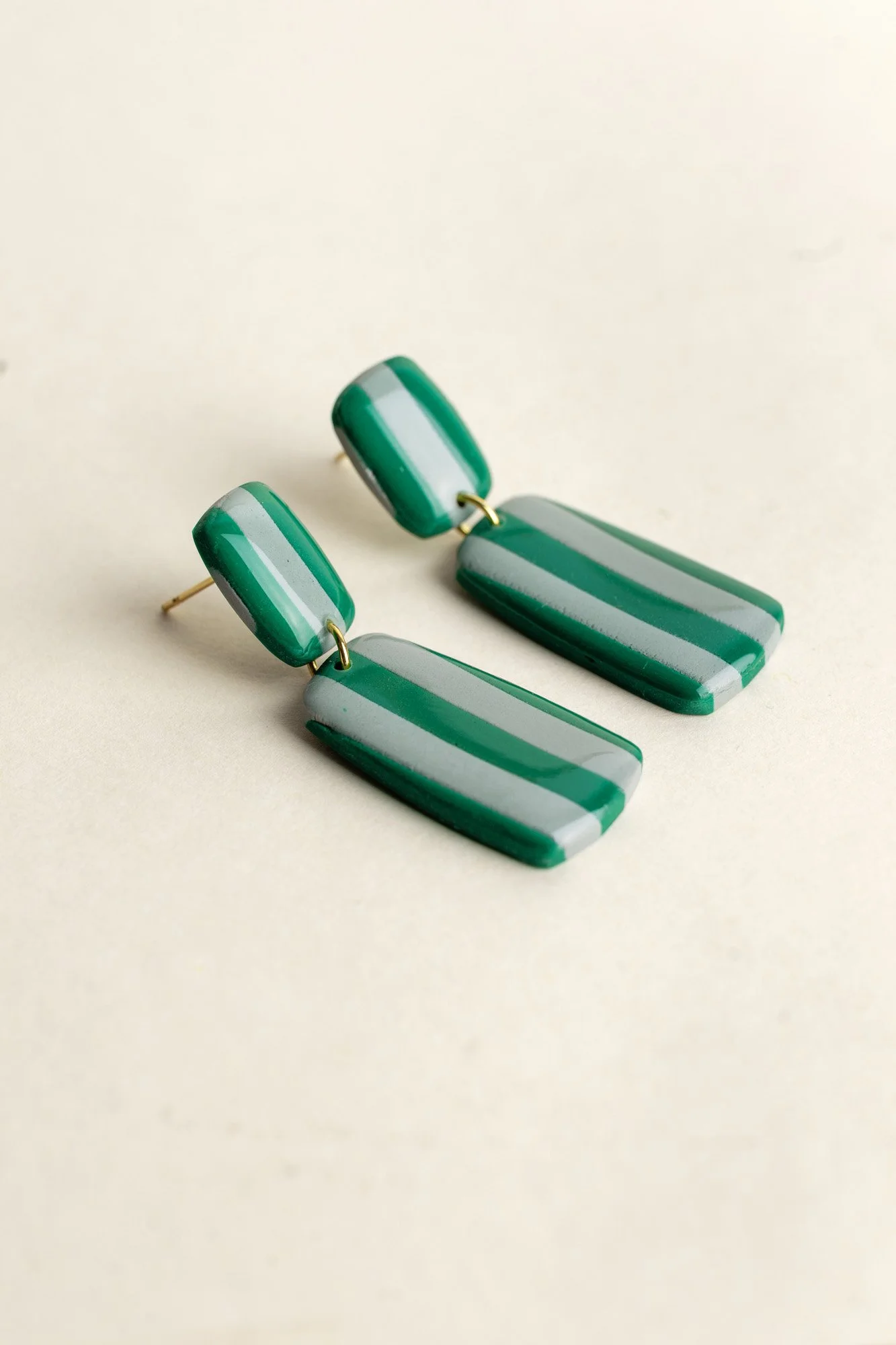 earrings-julia-sea-emerald-2.jpg