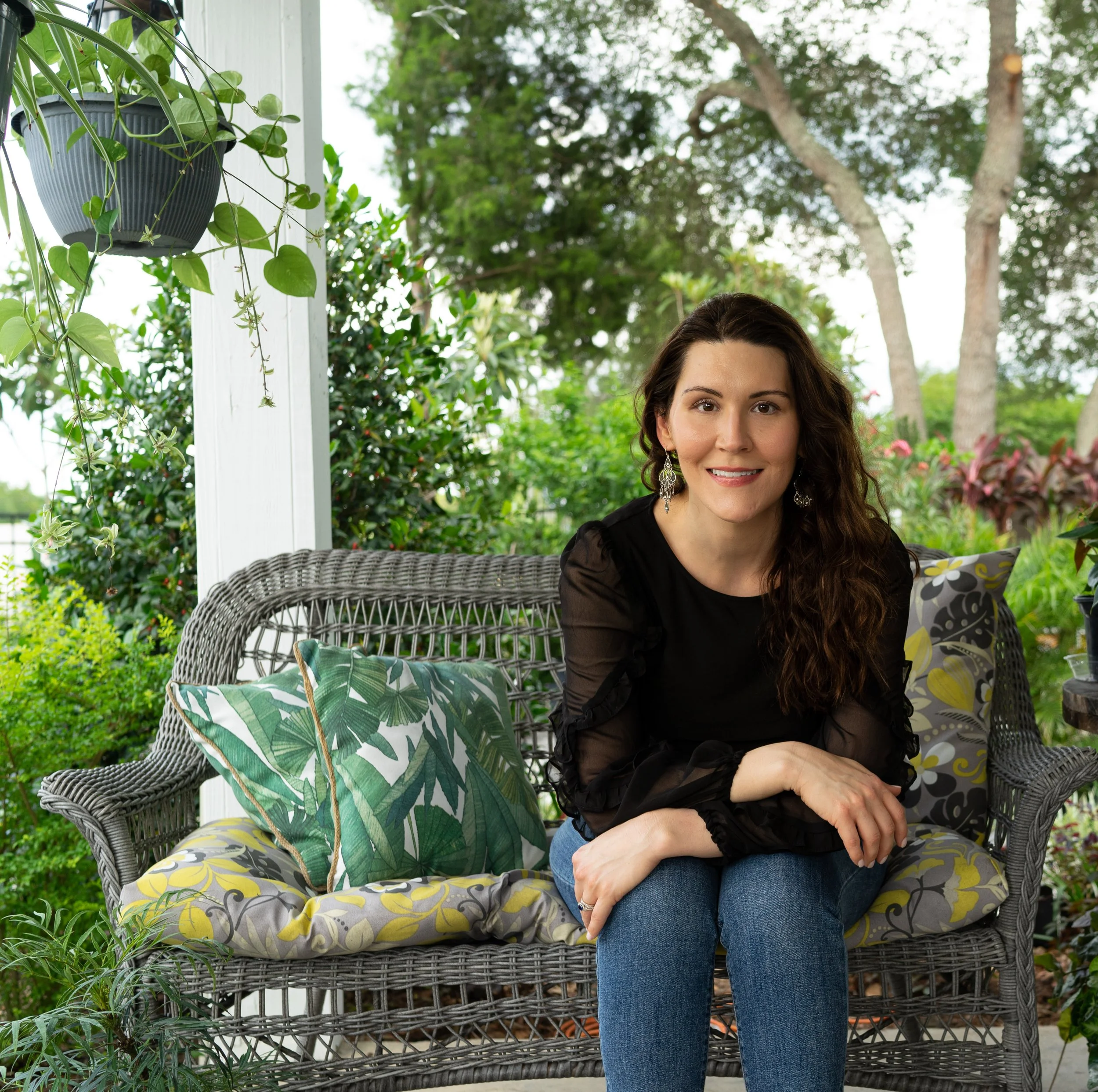 Trauma therapist Stephanie Butler in Wildwood Gardens in Shalimar, FL 32579