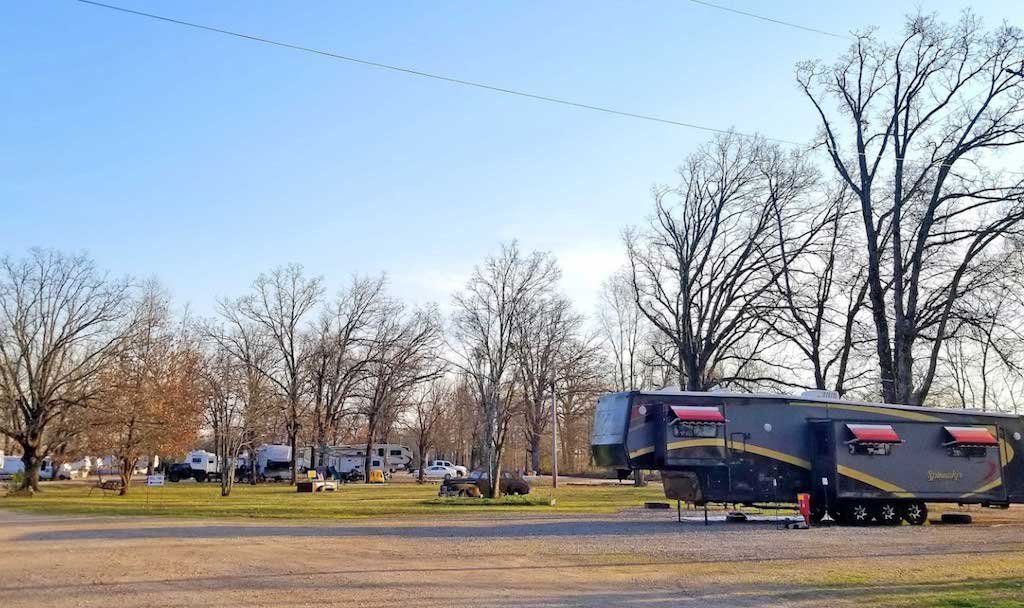 Full Hook Up RV Sites near Hugo, OK