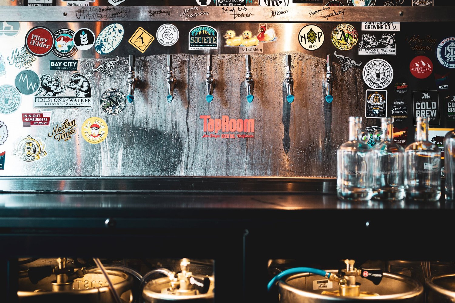 Bar photo 1
