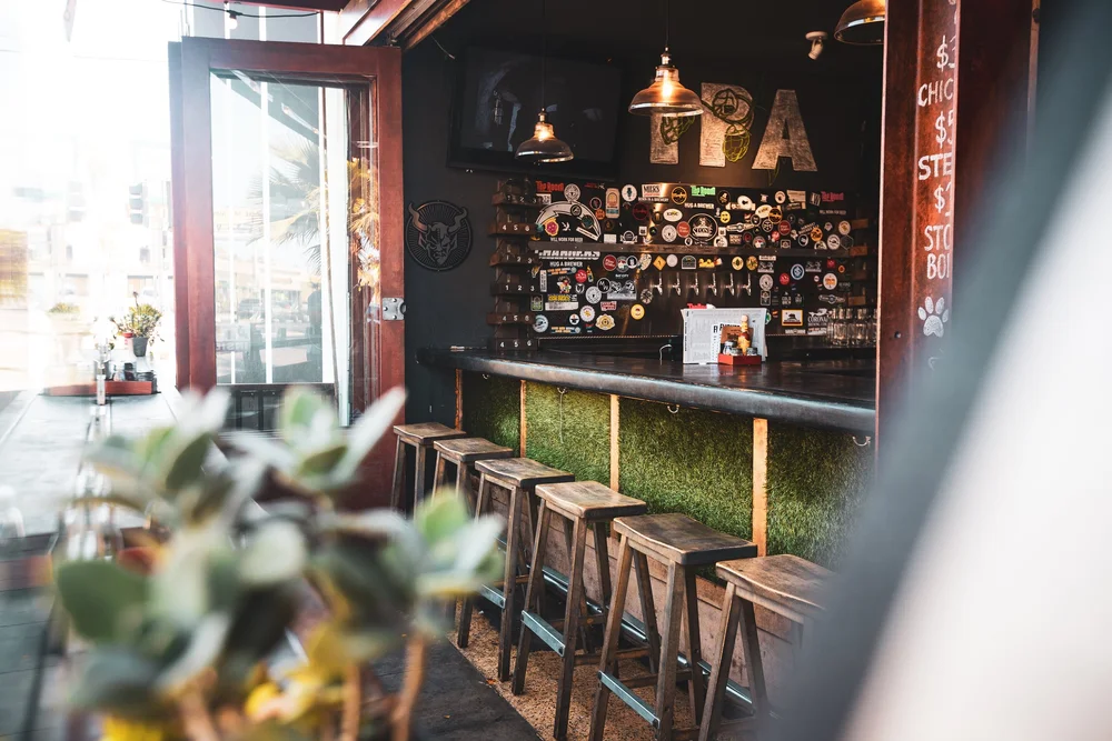 Bar photo 2