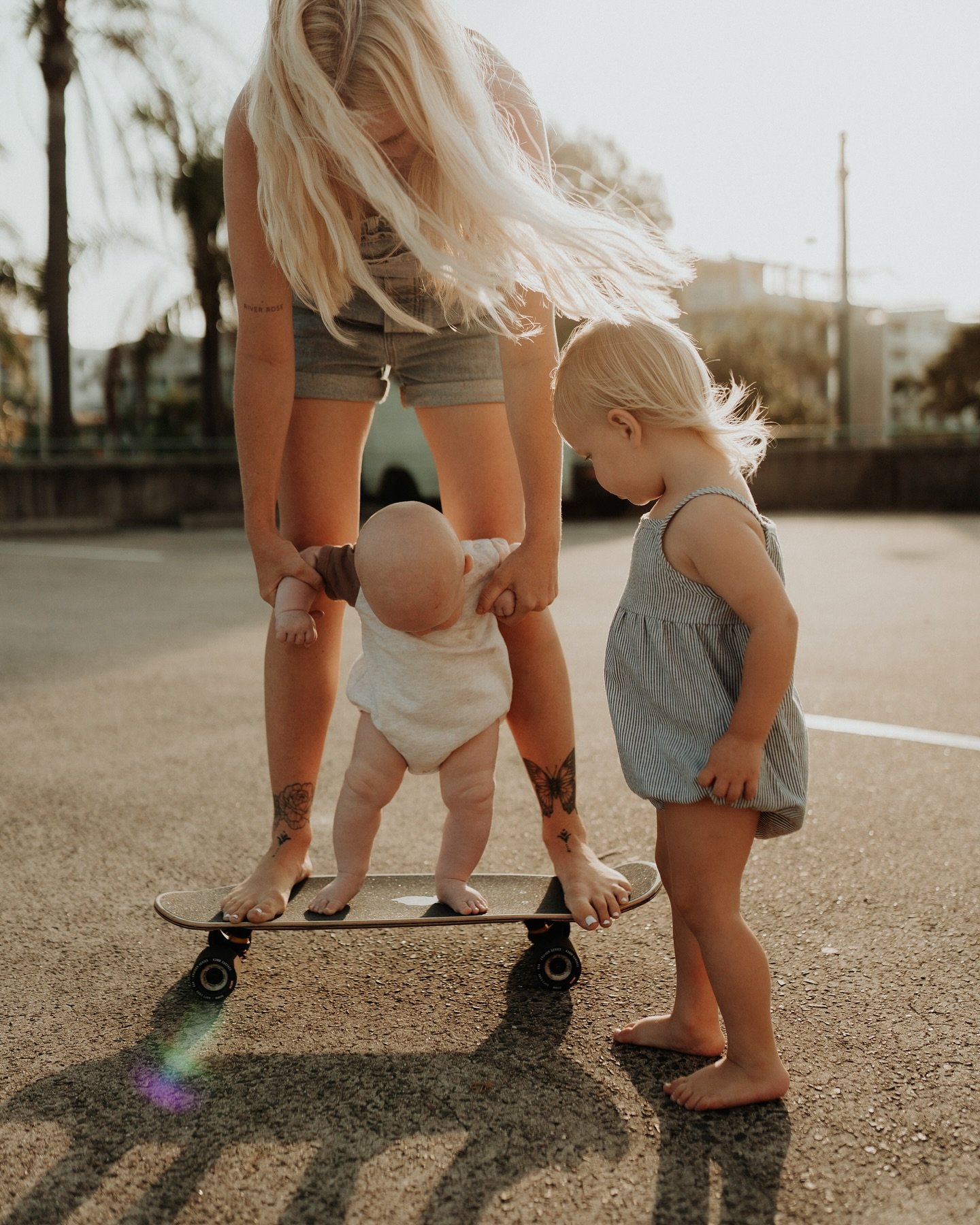 &ldquo;Motherhood is the biggest gamble in the world. It is the glorious life force. It&rsquo;s huge and scary &ndash; it&rsquo;s an act of infinite optimism.&rdquo; &mdash;Gilda Radner 

💛💛💛 

#sunshinecoastmums #brisbanemums #motherhoodunplugged