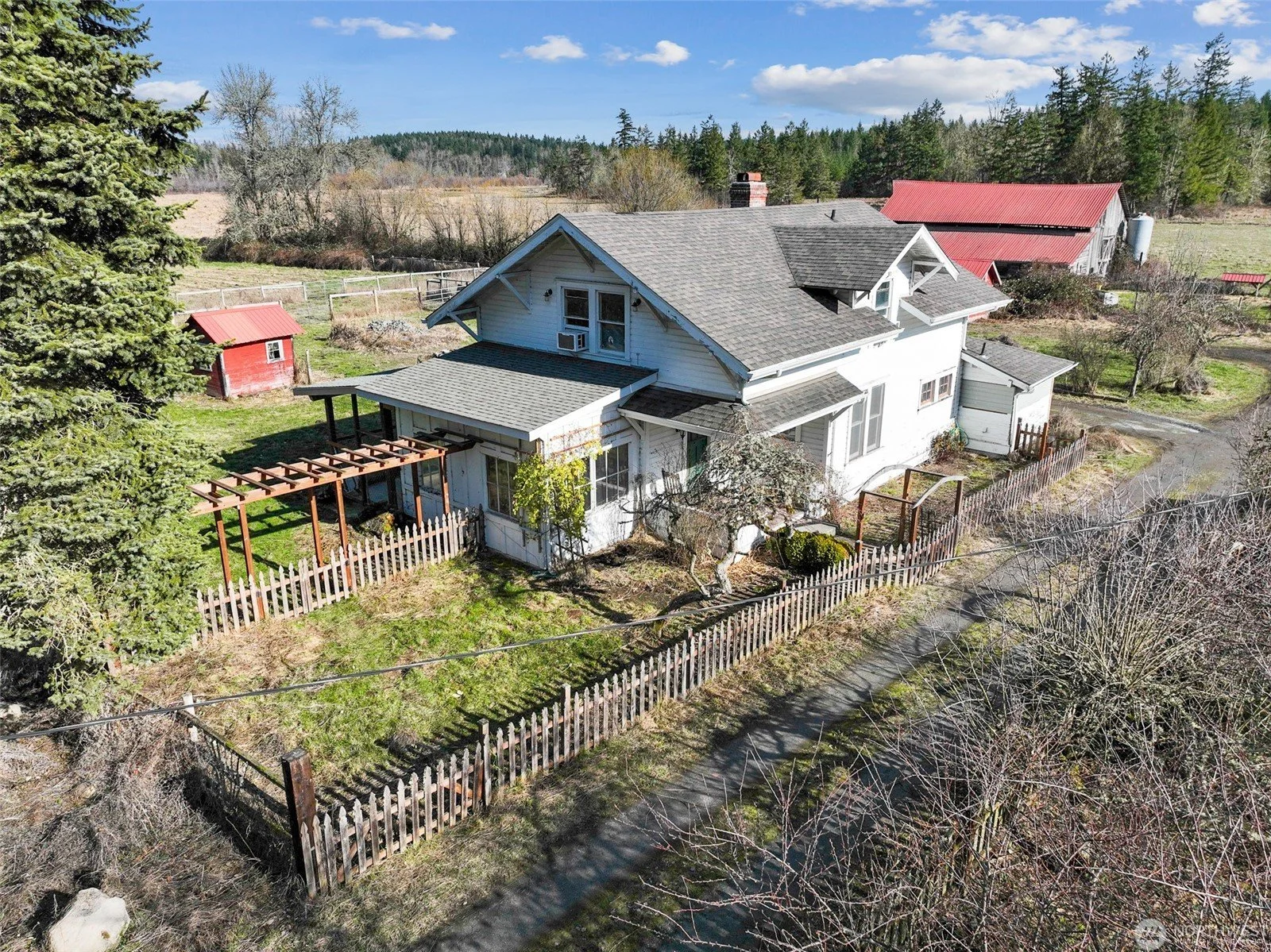 Eatonville, Wa Home on Land for Sale