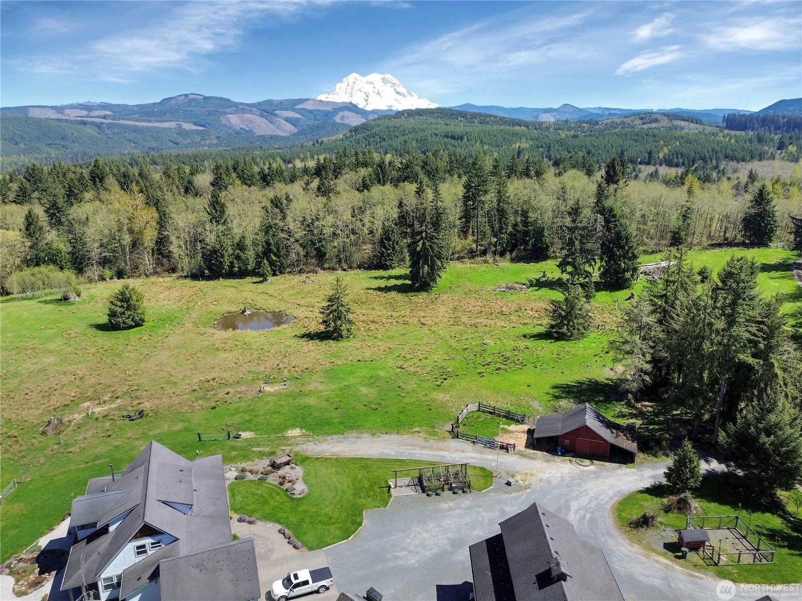 Home on Land For Sale in Eatonville, Wa.