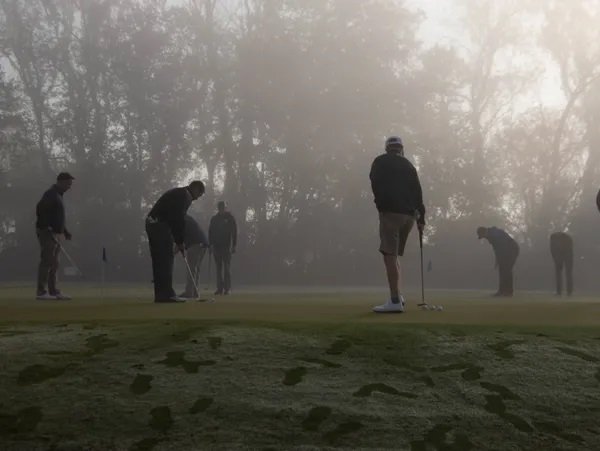 Golfers-at-Dawn.jpg