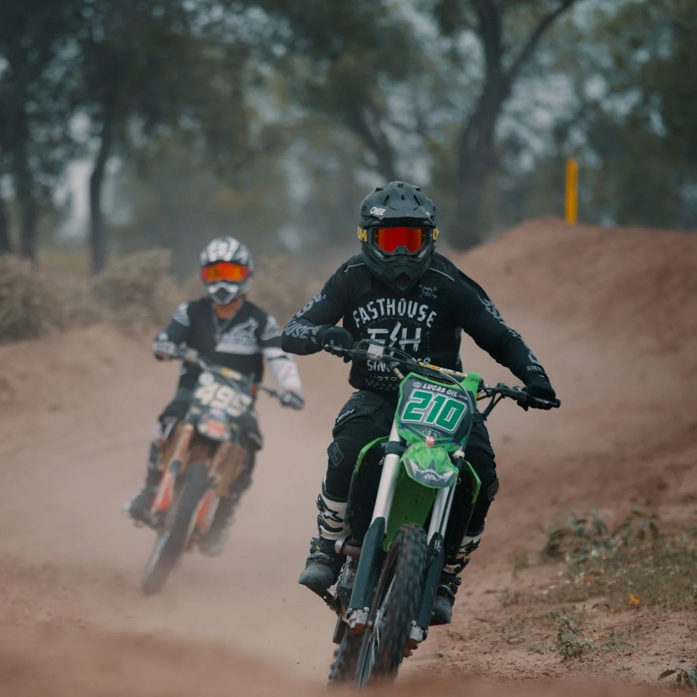 Sequence 01.00_00_48_07.Still009.jpg