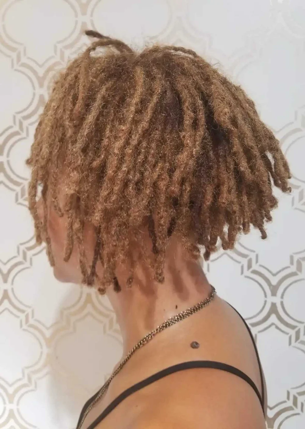 Mastering Hair Color for Curly Hair: A Science-Driven Approach to Color ...