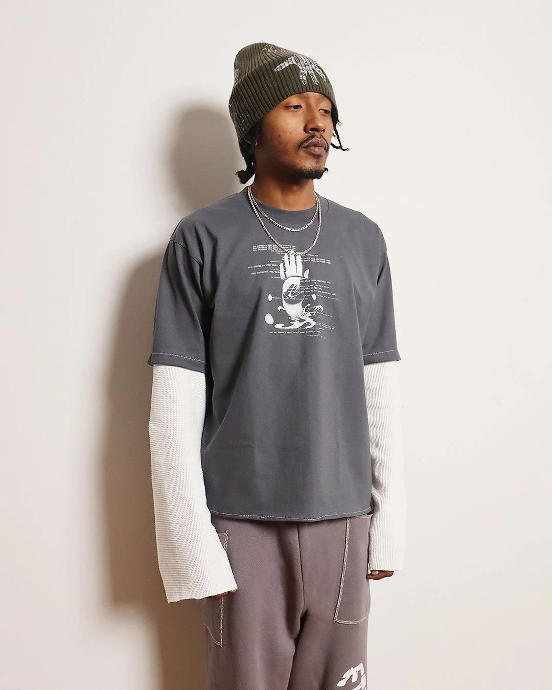 Handprint Wide Sleeve