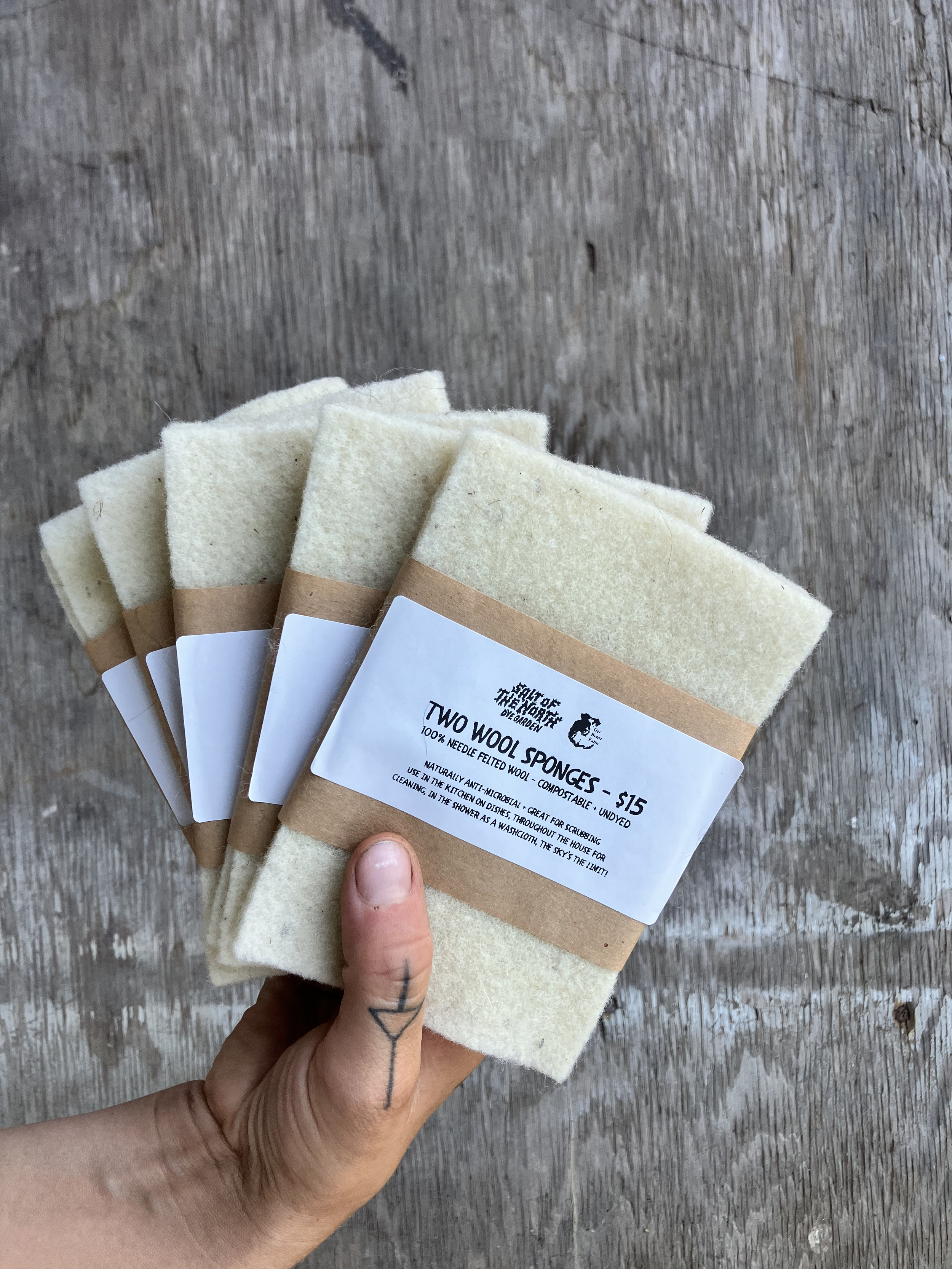Wool sponge (set of 2)