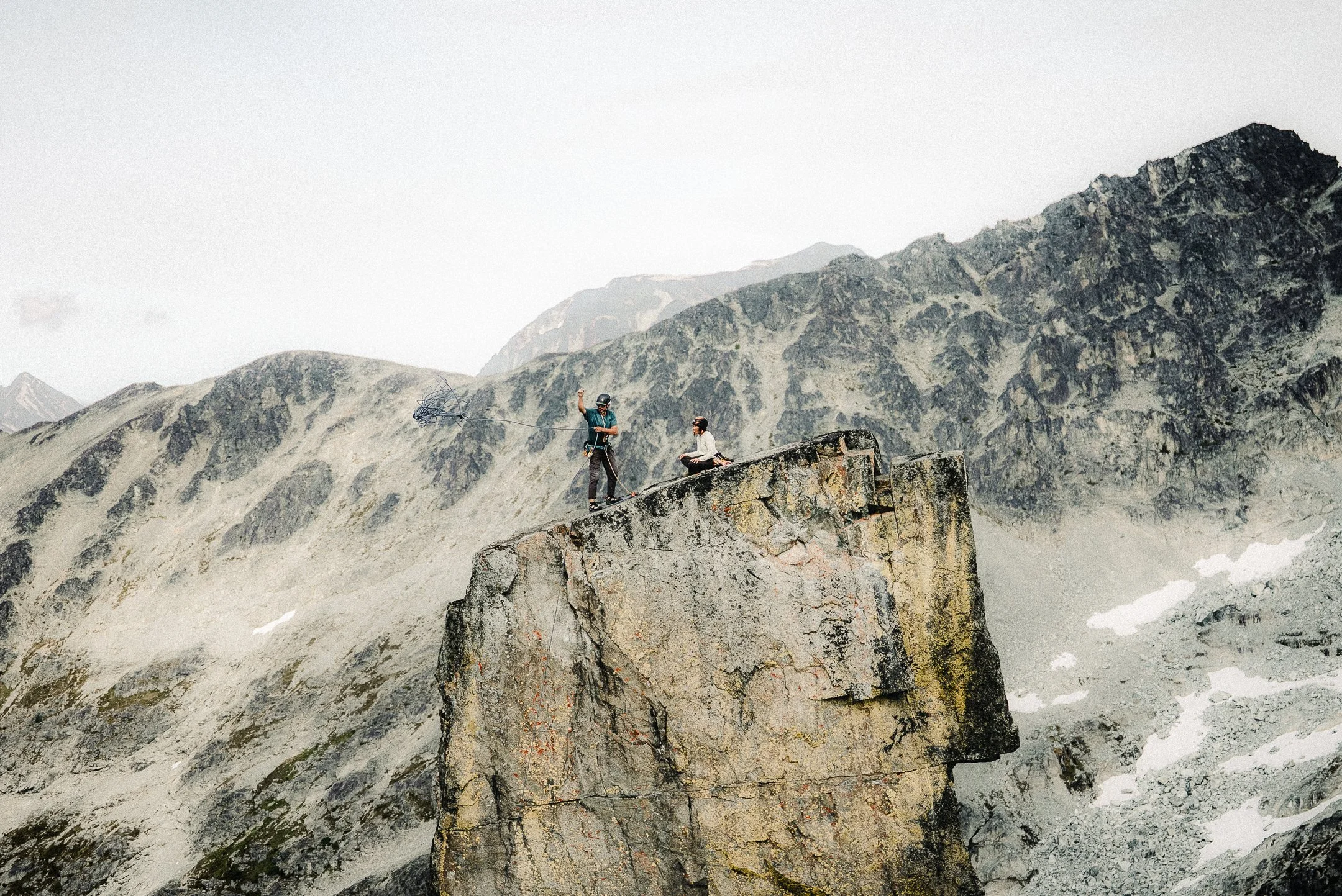 2026_ARCTERYX_CLIMB_ACADEMY_SQUAMISH_EXPOSED_TAYLENLOUISE_CLIMBING_003.jpg
