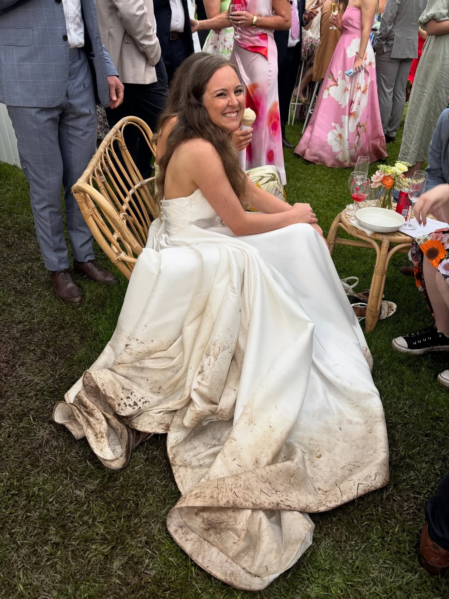 This is the energy we love to see on a wedding day 😍

Yes, weather is unpredictable and it may dictate parts of your day, but it shouldn&rsquo;t dictate your mood.

Rain, hail or shine, you&rsquo;re marrying the love of your life. Embrace it all 🙌?