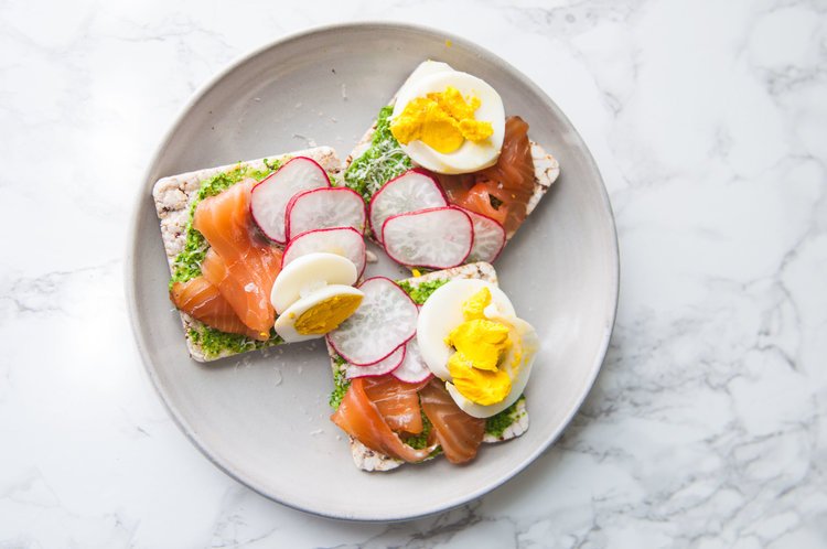Cured Salmon Crackers