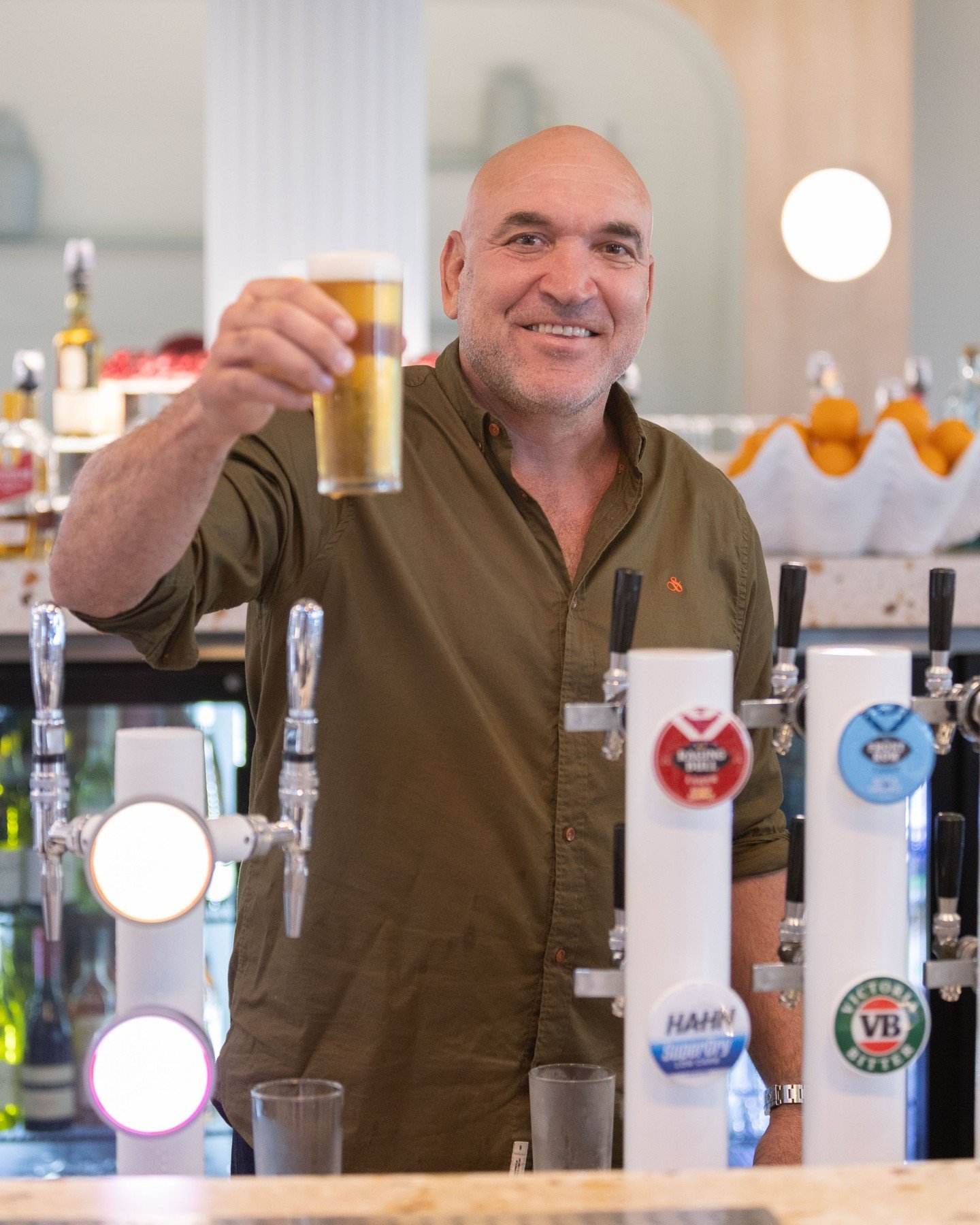 BEER &amp; BITES 🍺 On Wednesday night we had the honor of hosting the Queensland launch of @blockandgrapple&mdash;a beer created by footy legends Steve &quot;Blocker&quot; Roach and Gorden &quot;Raging Bull&quot; Tallis. 🏉 10% of all profits are ou