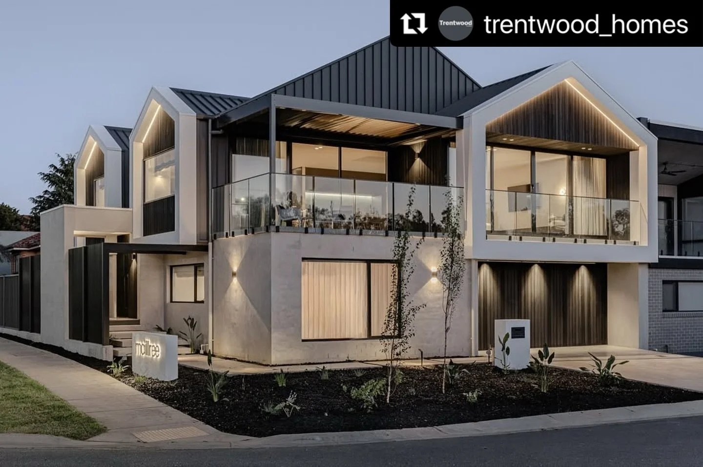 We are so excited to share with you a sneak peek of our latest project with Trentwood Homes&hellip; 🖤

Repost @trentwood_homes 
・・・
We&rsquo;re so excited to open the doors to our brand new luxury exhibition home!
 
Limited time only.
Book your excl