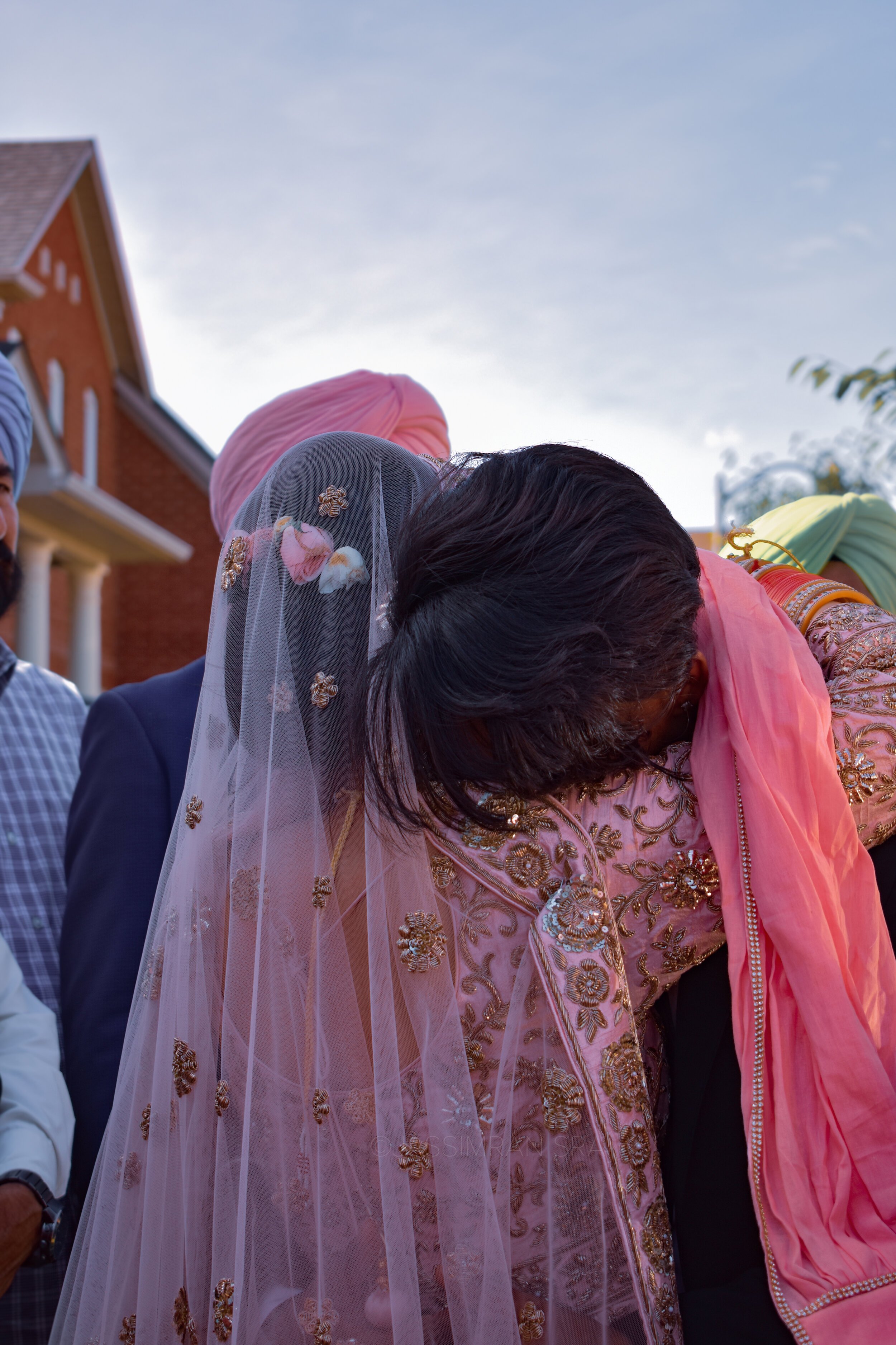 WebPhoto_Wedding_Cry_Watermarked.jpg