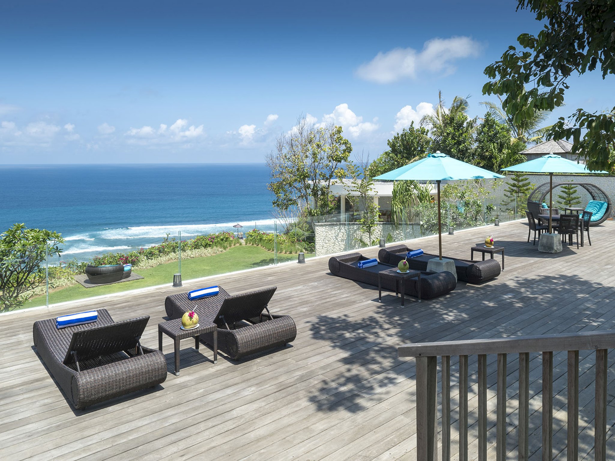 Majestic Cliff Views, Image from Pandawa Cliff Estate website