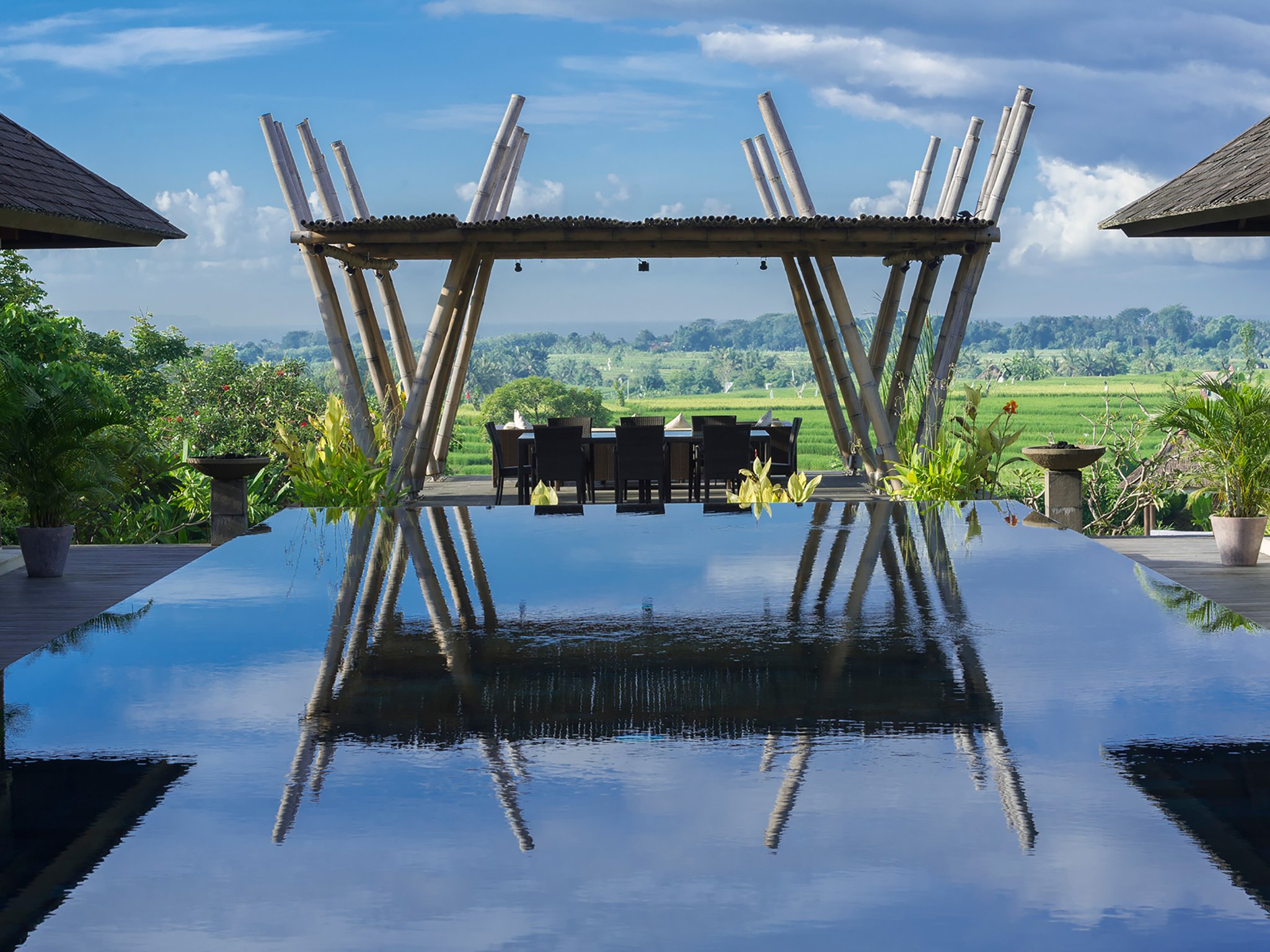 Breathtaking Setting, Image from Mandalay Villa website
