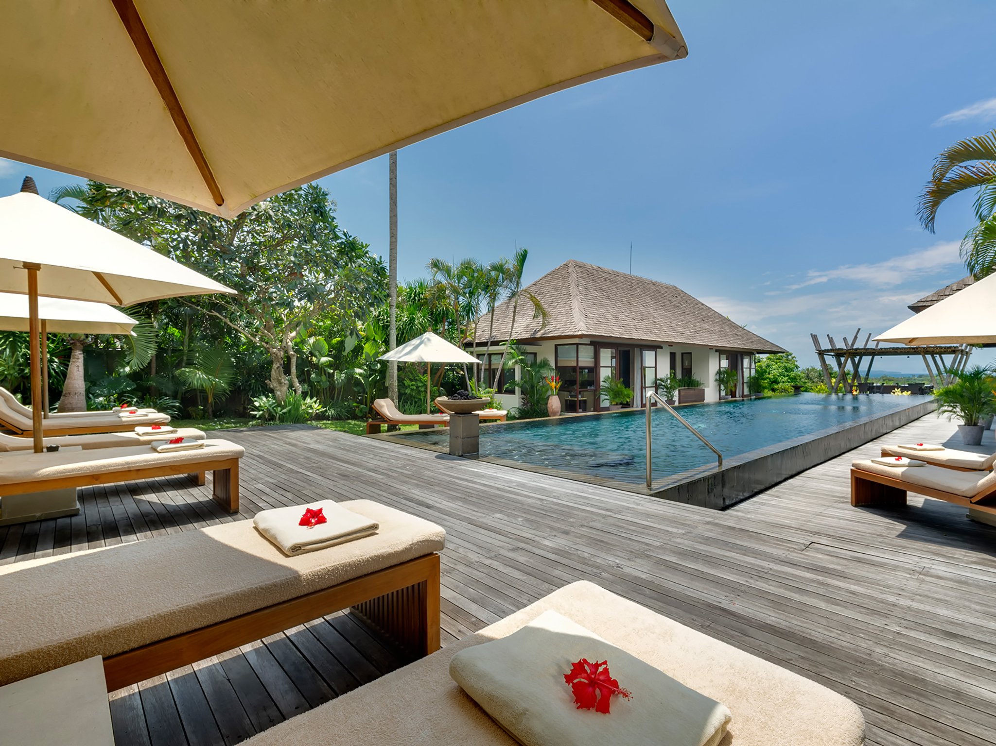 Unparalleled Amenities, Image from Mandalay Villas website