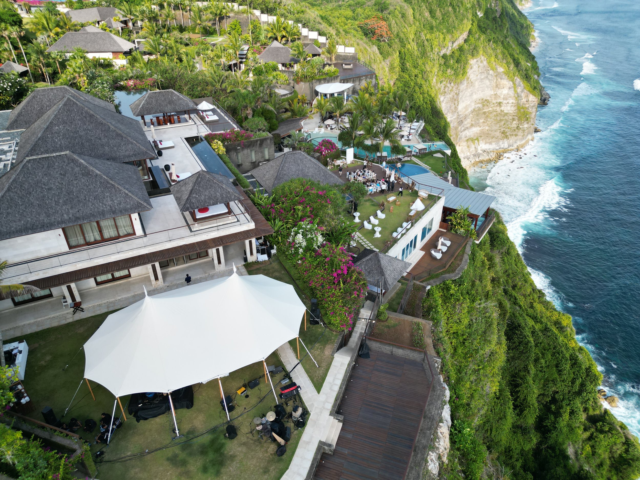 Bali Wedding Venue - The Edge Bali, Image from A Tent in Bali