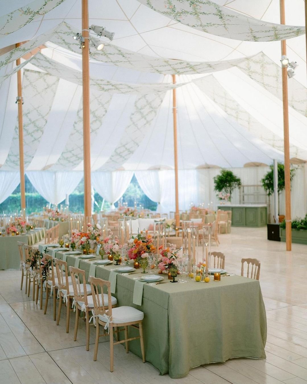 Captivated by the exquisite decor details under the Sperry Tent from @sperrytentshamptons! The use of stunning textiles creates an ambiance of elegance and charm. Drawing inspiration from this setup for your next event or wedding can elevate your cel