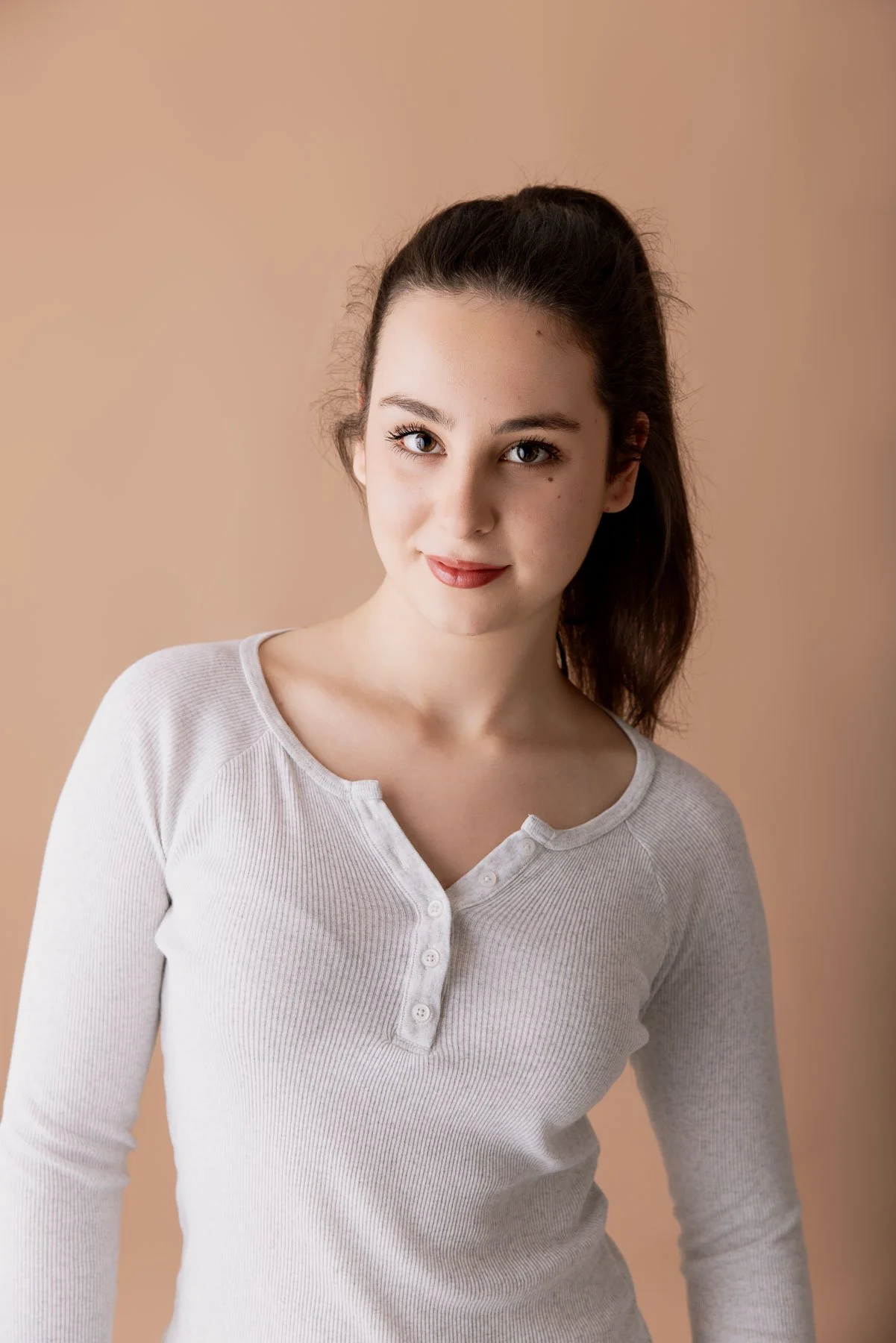 Noemie Vonthron Photography headshots Sydney corporate headshot teens portfolio