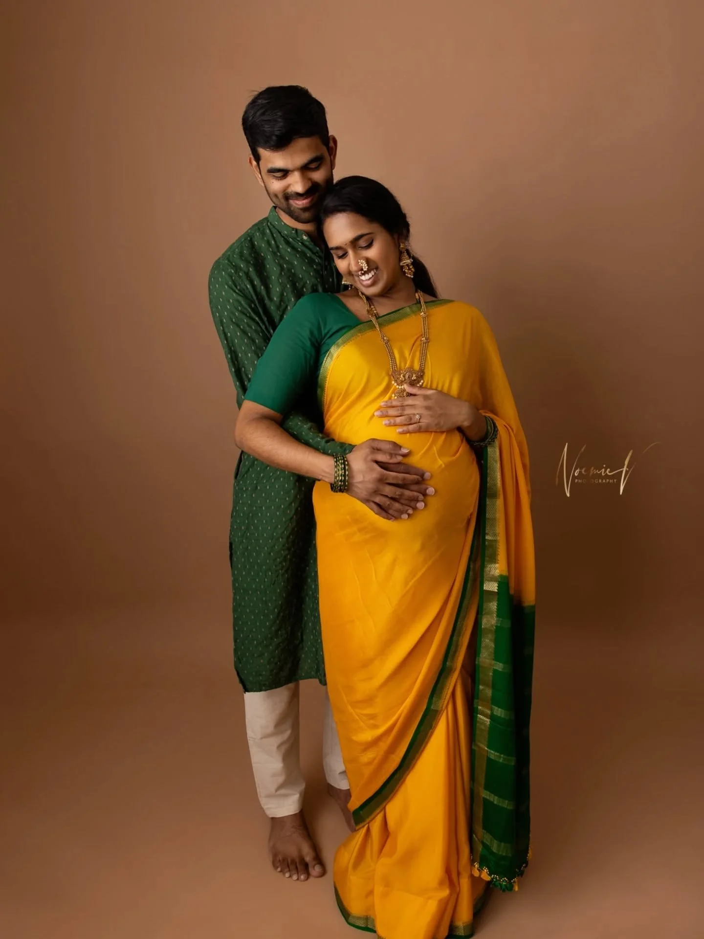 A beautiful maternity session with these 2 love birds!!