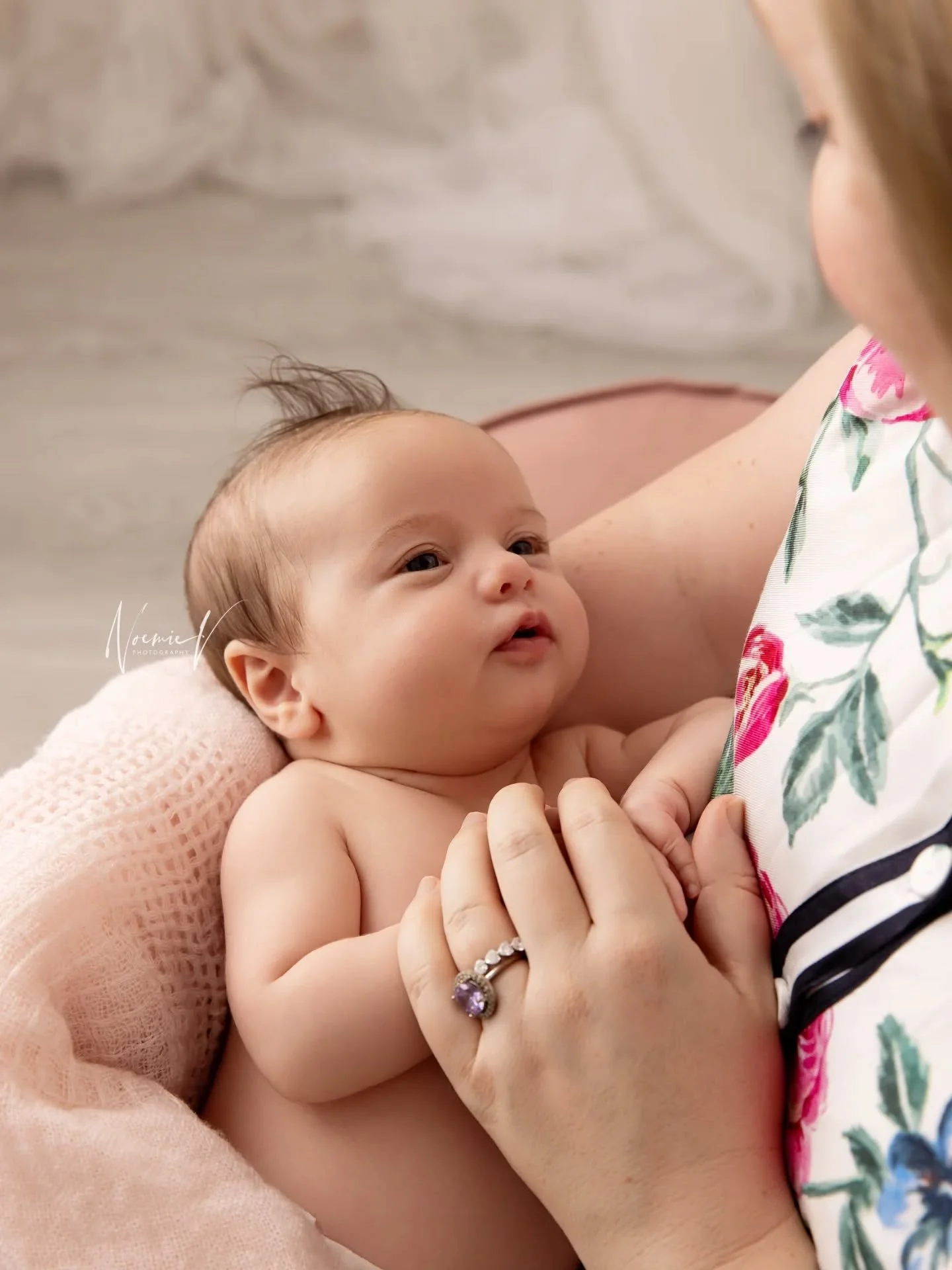 Motherhood 🩷
Probably my favourite journey to capture!!