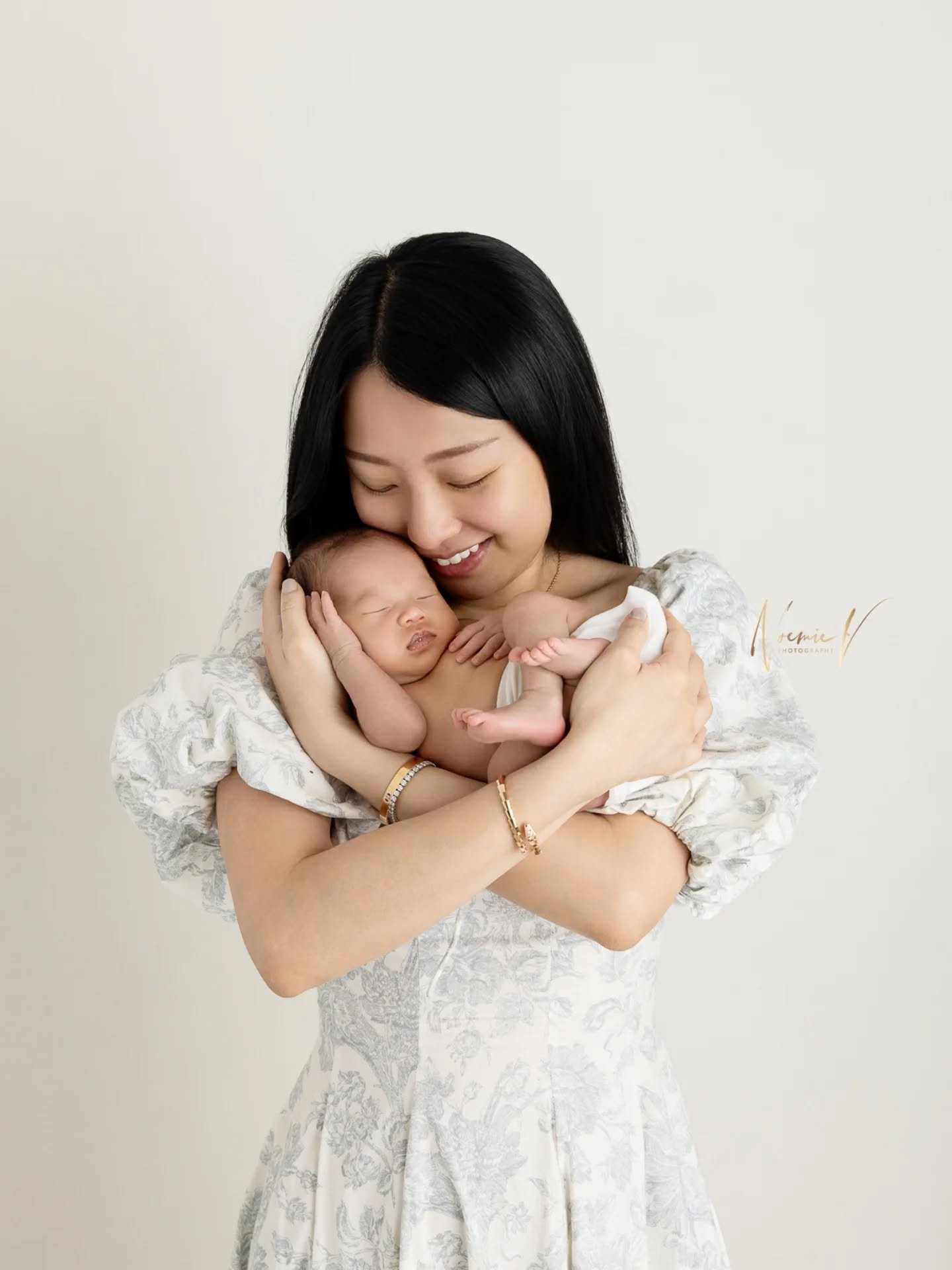 Swipe left to see bubba smiling 😍
These are so precious. I'm so glad mama chose them all as I couldn't choose myself...