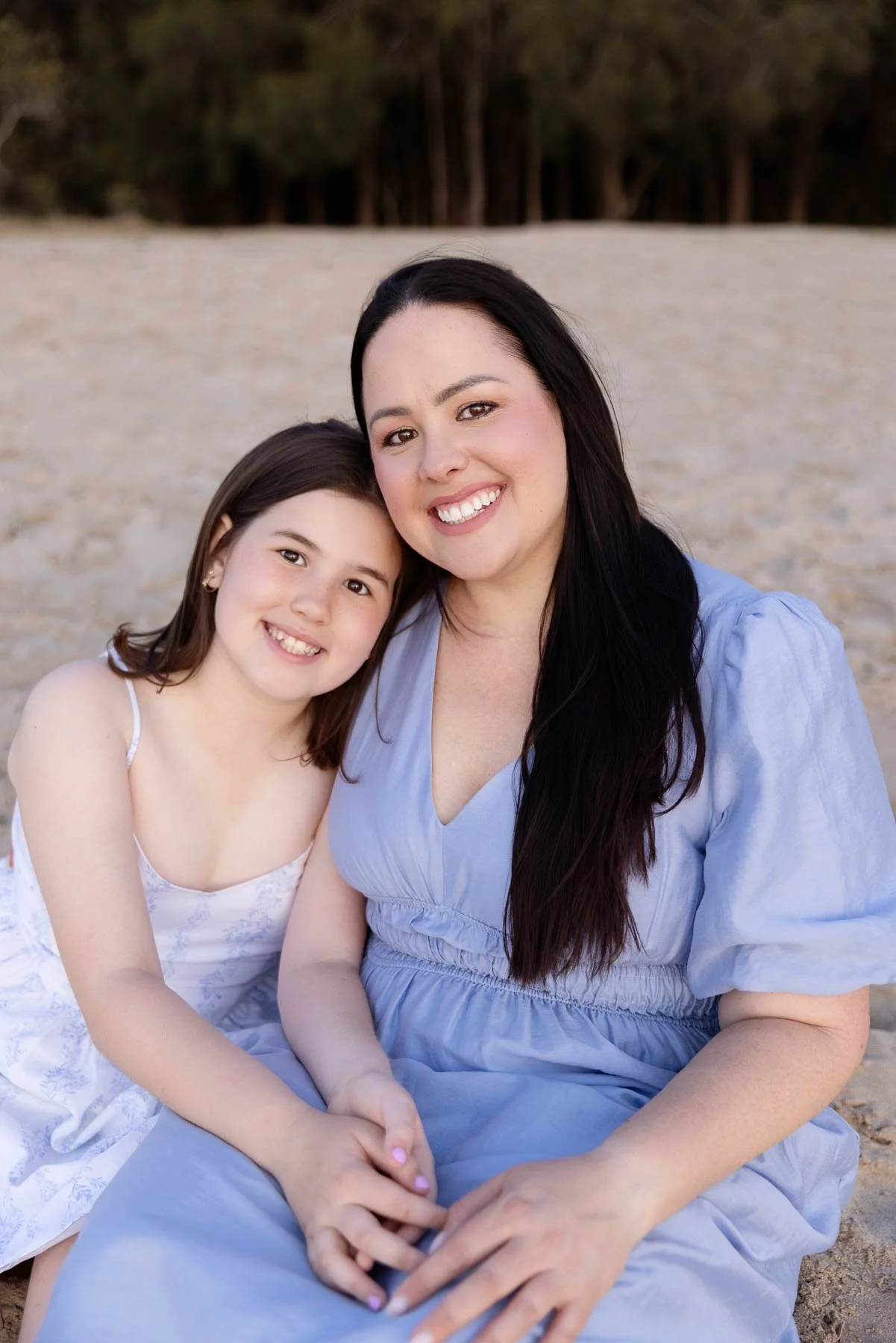 Family photographer Sydney North shore mum and daughter smiling