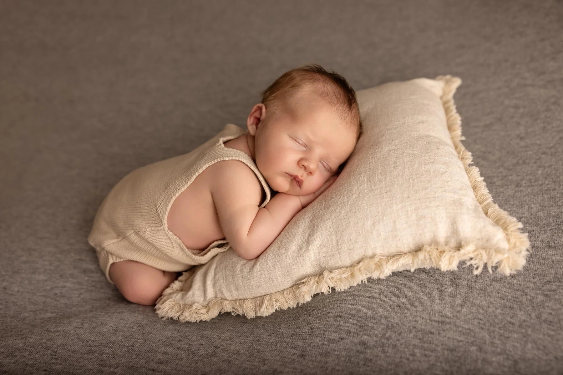 Jude Powell_059_Noemie_Vonthron_Photography.jpg