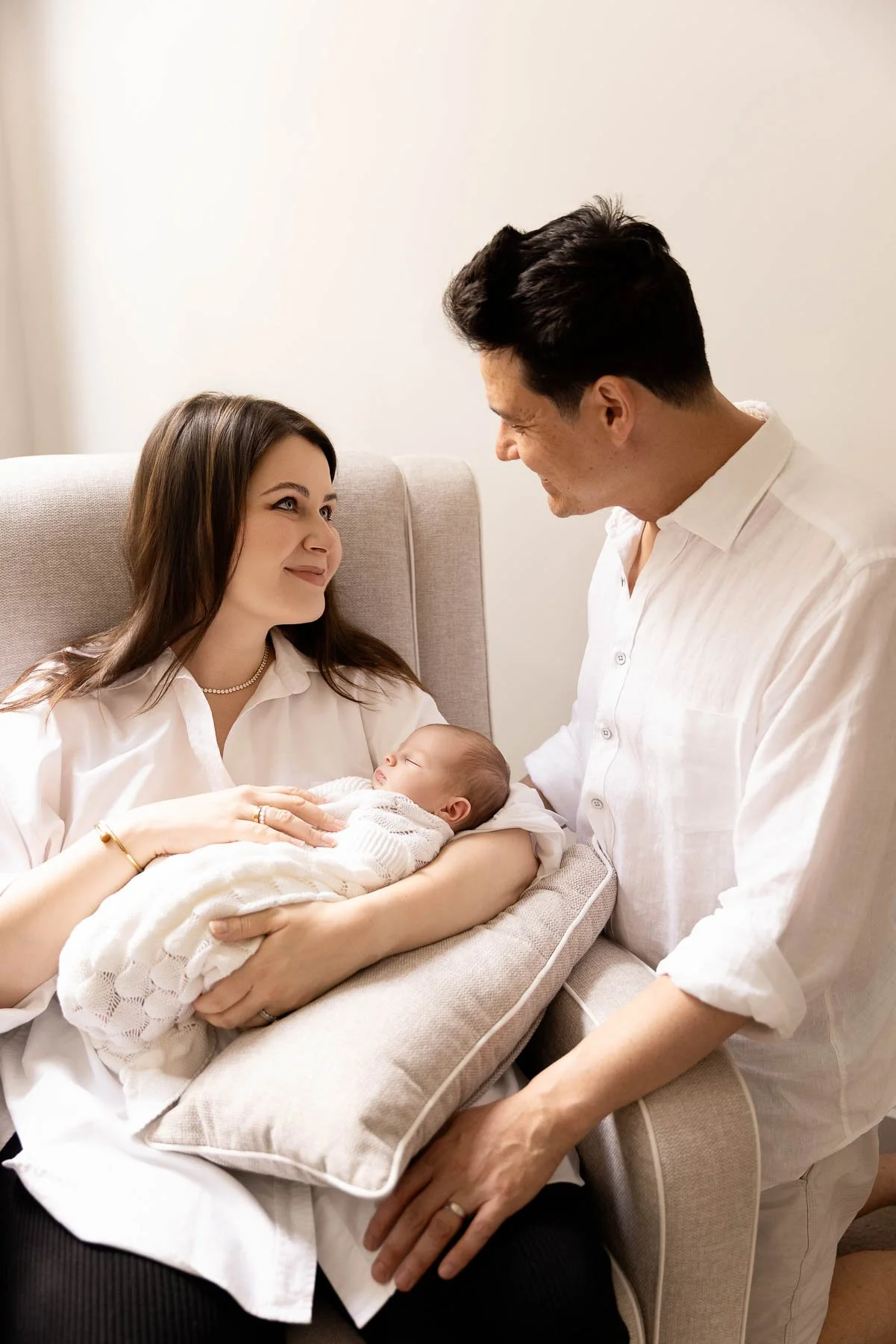 Lifestyle In home newborn photographer