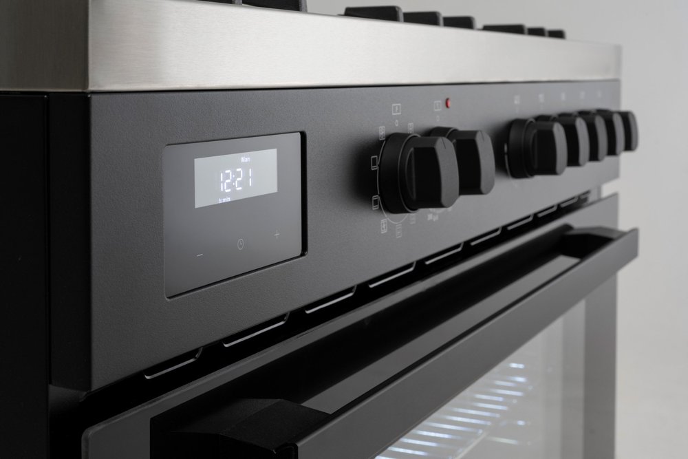 Euro 90cm Dual Fuel Freestanding Cooker Black – EO90FSDPBL — Detail view 4