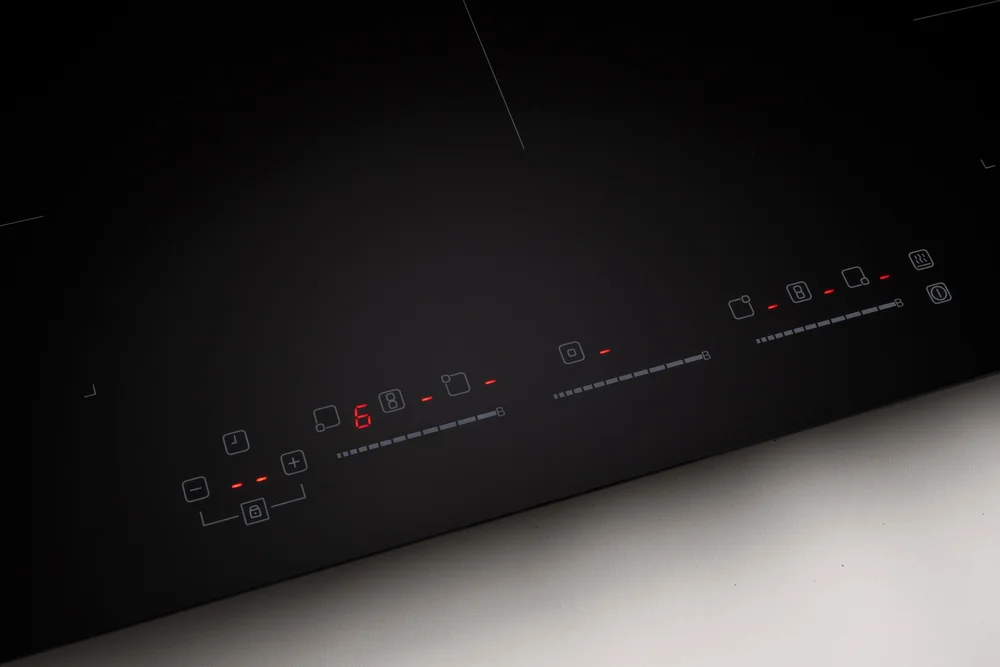Euro 90cm Five-Zone Induction Cooktop – ECT90ICB2 — Detail view 2