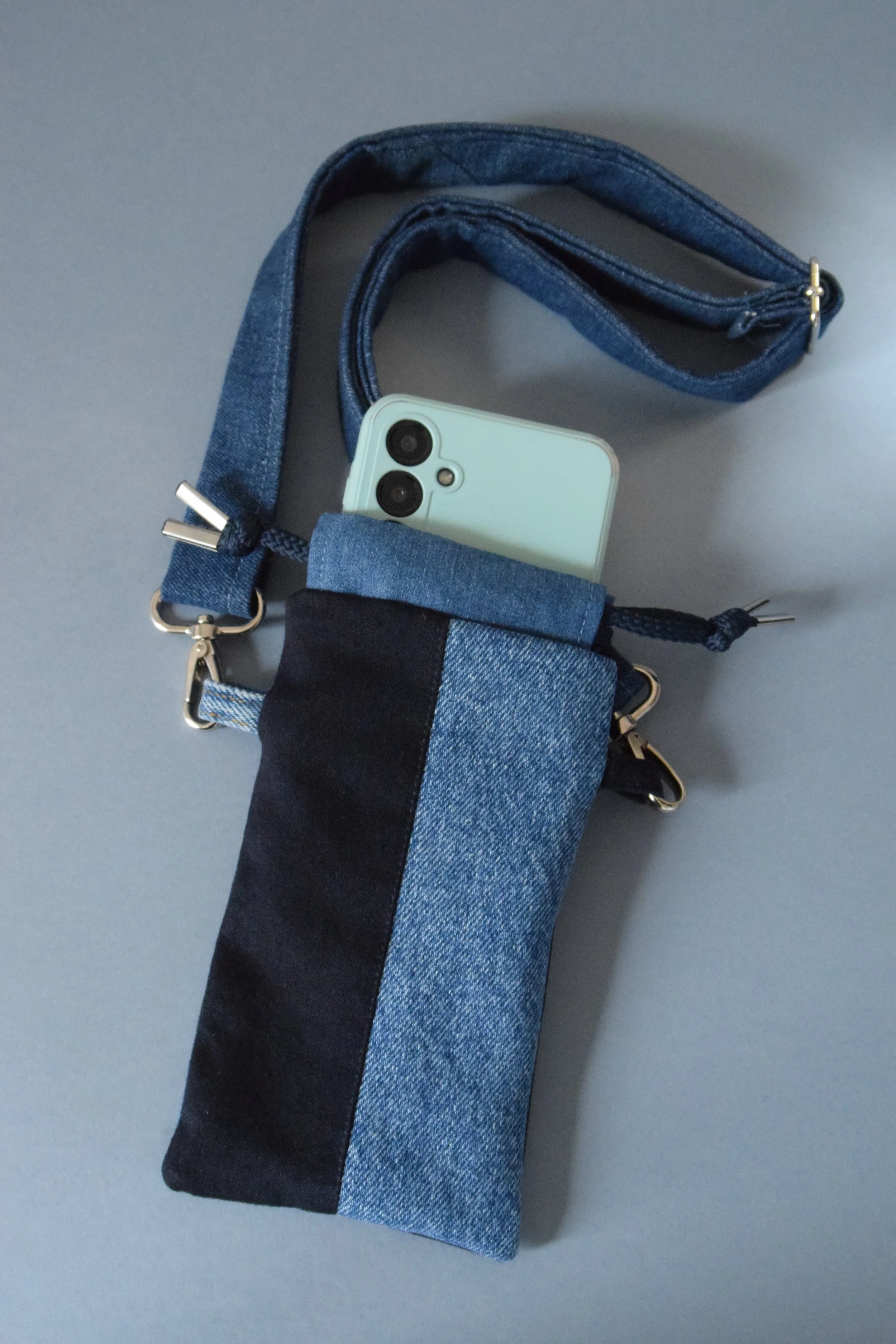 Pochette pour téléphone - patchwork denim