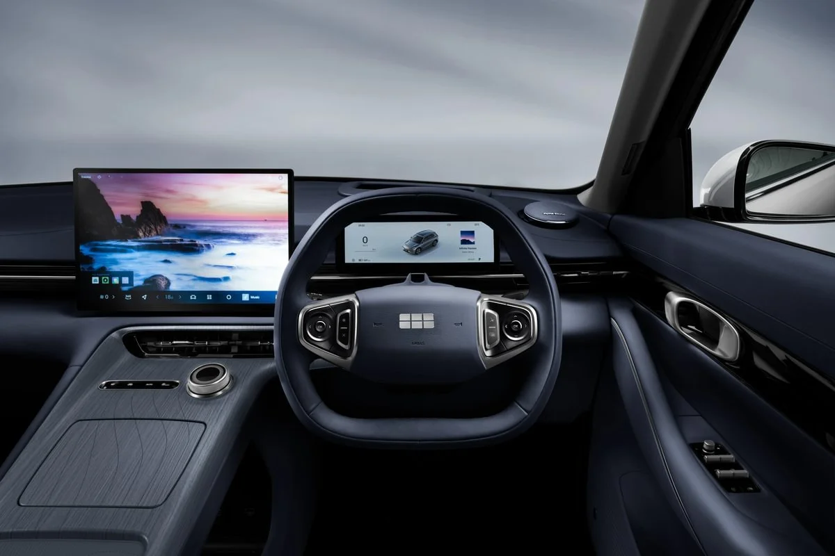 Geely EX5 SE Steering Wheel RGB - Medium.jpg