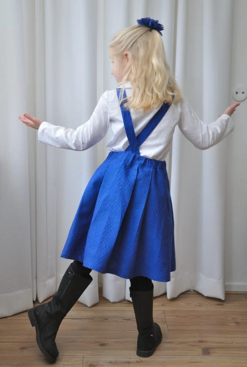 teste_mariablouse_7_carolinapinafore_6l7_femkesieb (1).JPG