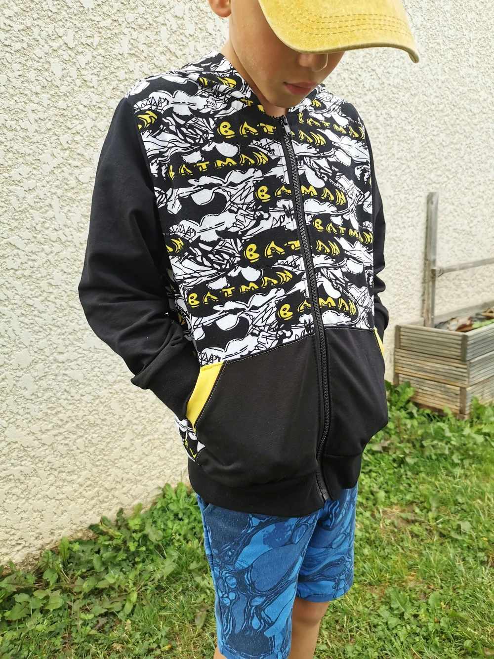 Blake zip up_Isabelle Nguyen 5.jpg