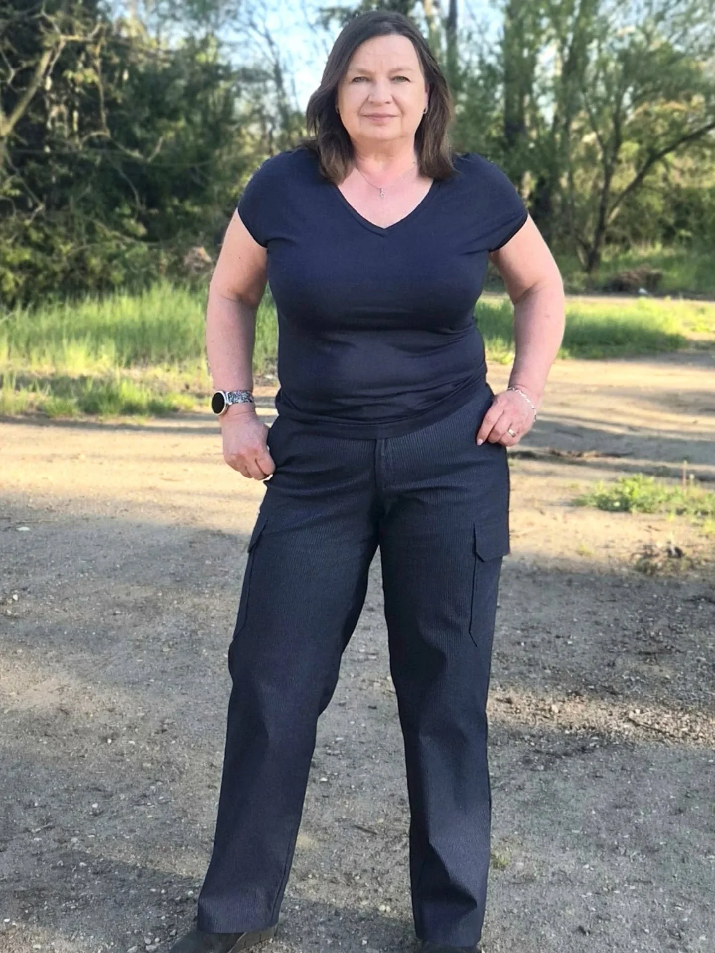 Chloe Cargo pants made by Judit. Comfortable, flattering and easy to wear.
.
.
Cal&ccedil;as Chloe feitas pela Judit. Confort&aacute;veis, bonitas, descontra&iacute;das, para todos os dias.
.
.
#SBSChloeCargoPants #sbscal&ccedil;aschloe #pdfpattern #