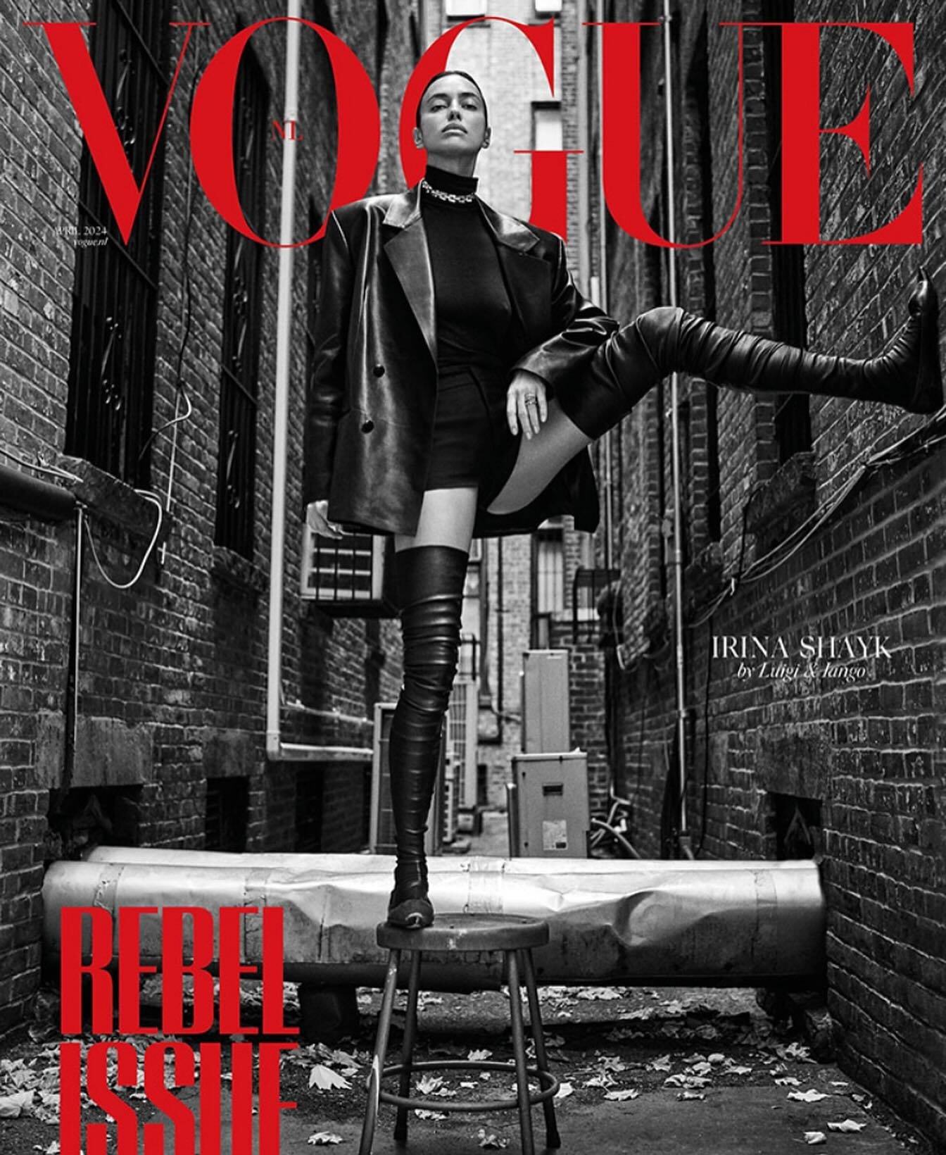 The &ldquo;Rebel Issue&rdquo; by @nlvogue main fashion editorial styled by @mariannachmia featuring @emmanuellekhanh @thierrylasry @vanessabaronidesign 🕶️ 💎 
&mdash;&mdash;
#goodsagency #vogue #nlvogue #voguenetherlands #emmanuellekhanh #thierrylas