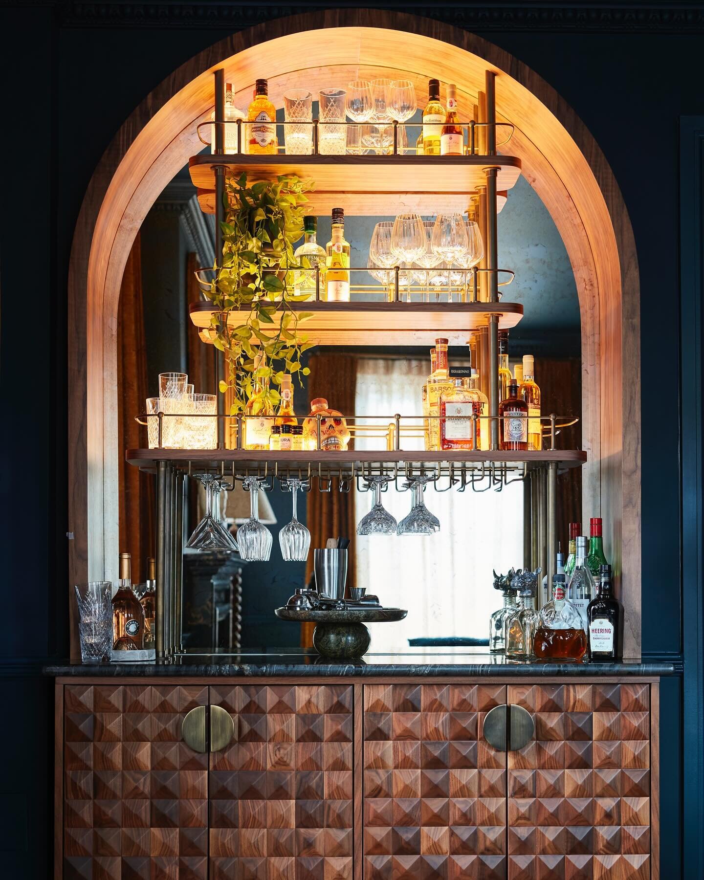 Check out our latest creation - a custom cupboard bad designed for a special client. 

At Motacus Joinery, we make unique pieces for your unique taste. Your idea, our craftsmanship! 🪚

#joinery #joinerydesign #joinerywork #joinerylondon #cupboard