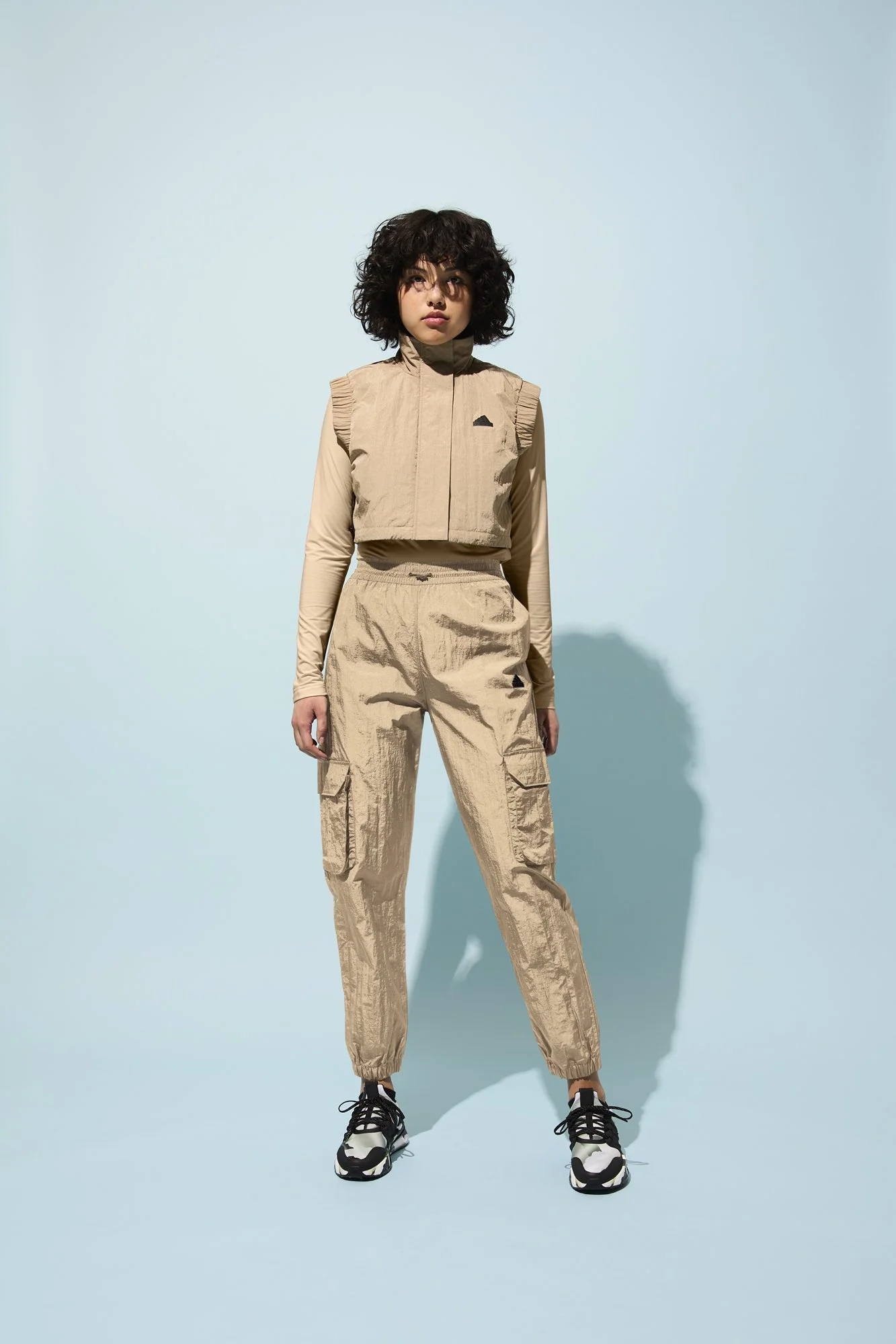 Holiday_DTCexcl_Q1_Women_Sportswear_GTMSO_SS24_10099.jpg