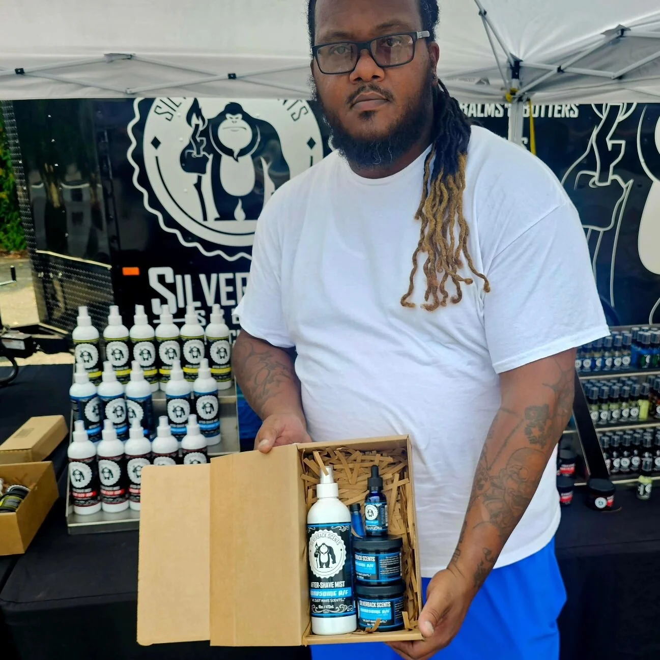 My Men's Beard Grooming Kit is KILLING THE GAME!
3 day weekend sold over 3 dozen kits!
#BeardBalm #BeardButter
#BeardOil #Aftershave
#ScentBodyOils
SilverbackScents.com
#WeJustMakeScents
#WeKnowOurShhhDontStink