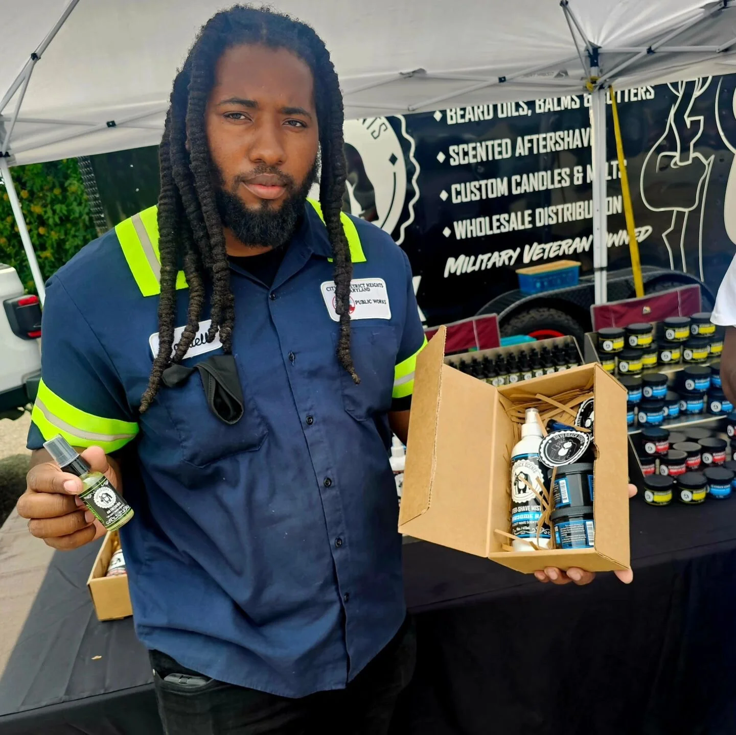 @cordy_getting_money 
Always showing support!
My Men's Beard Grooming Kit is KILLING THE GAME!
#BeardBalm #BeardButter
#BeardOil #Aftershave
#ScentBodyOils
SilverbackScents.com
#WeJustMakeScents
#WeKnowOurShhhDontStink