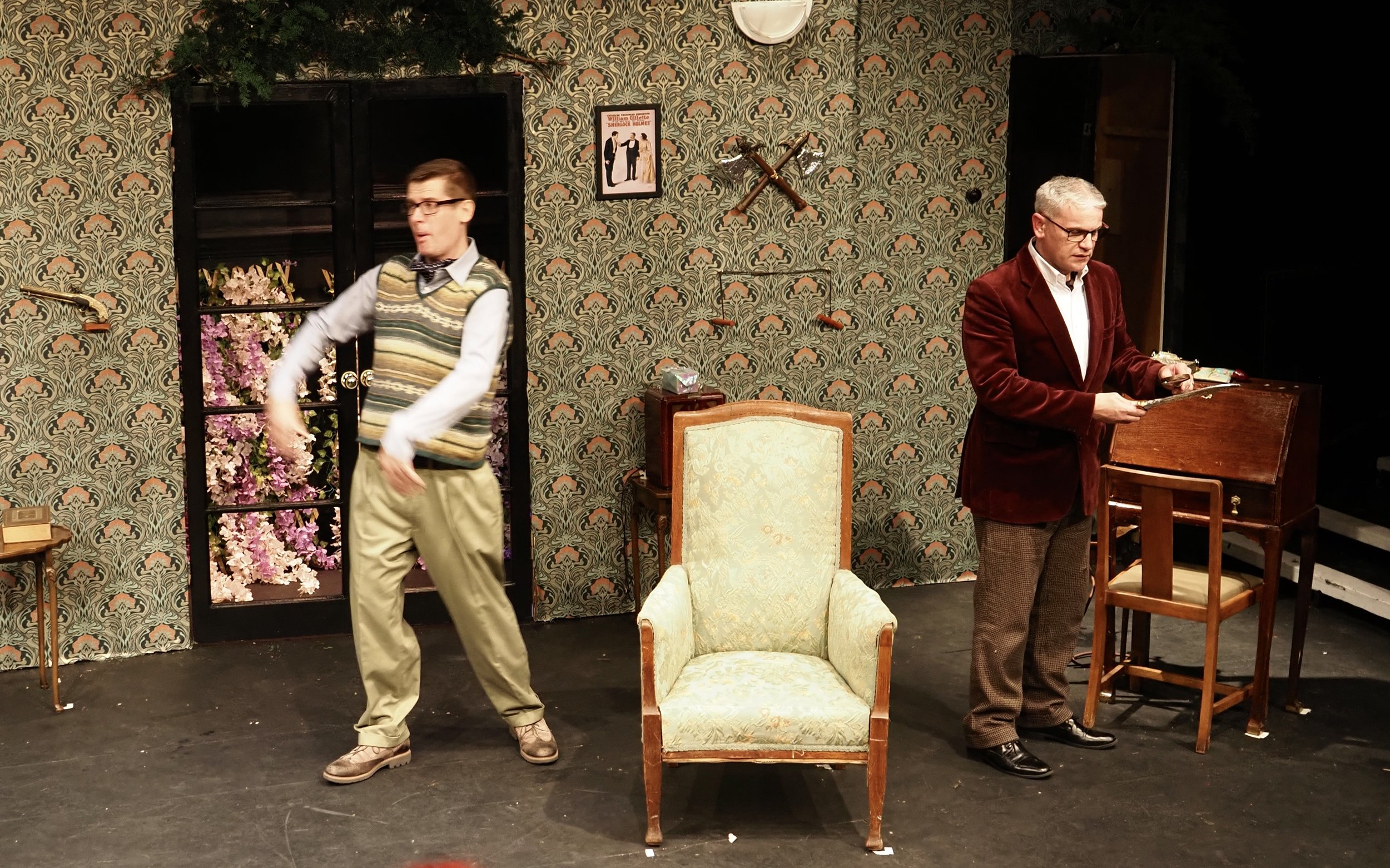 BEST LONDON AMATUER DRAMATICS00049.jpg