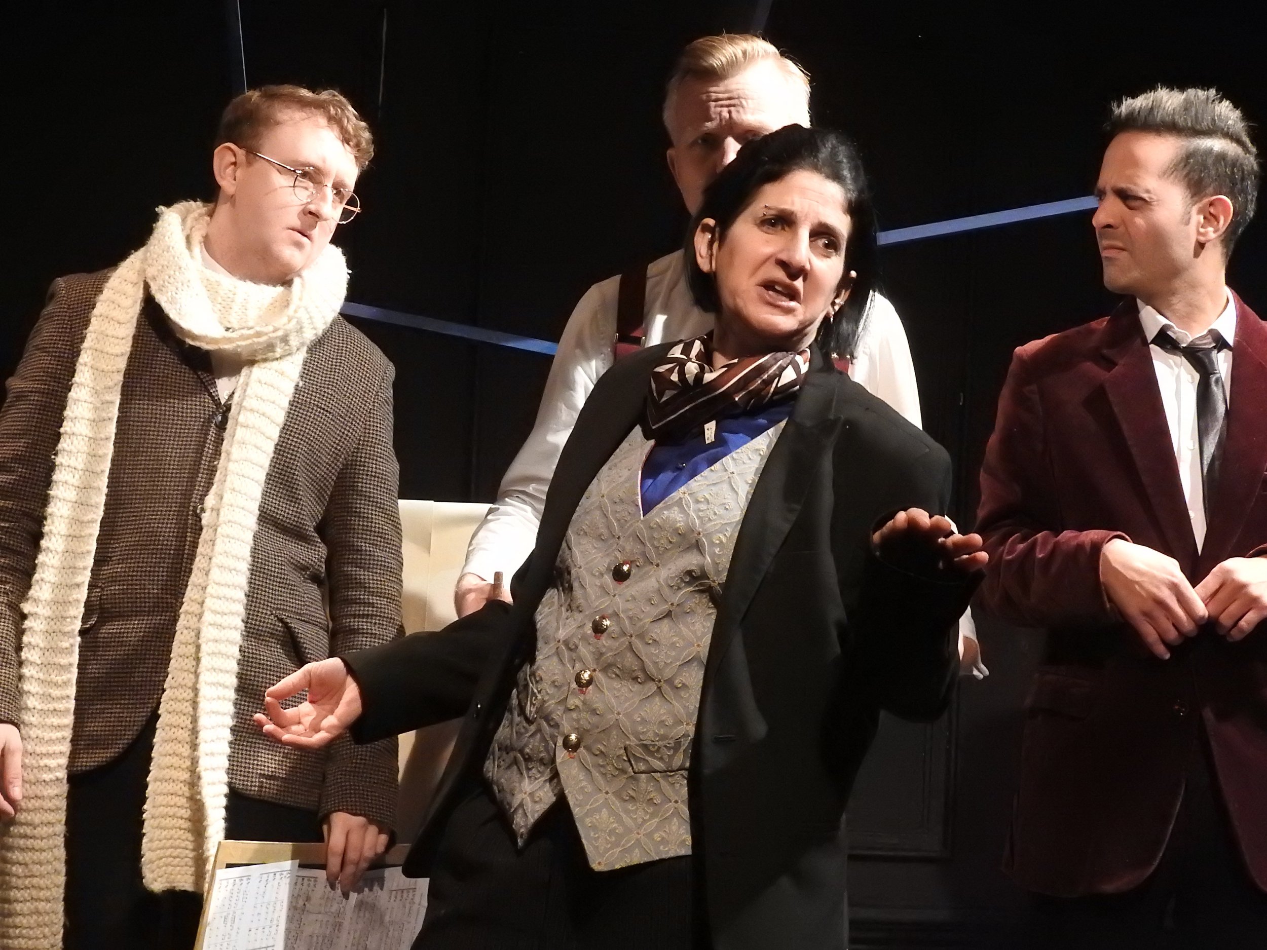 FUN LONDON AMATEUR DRAMATICS00117.jpg