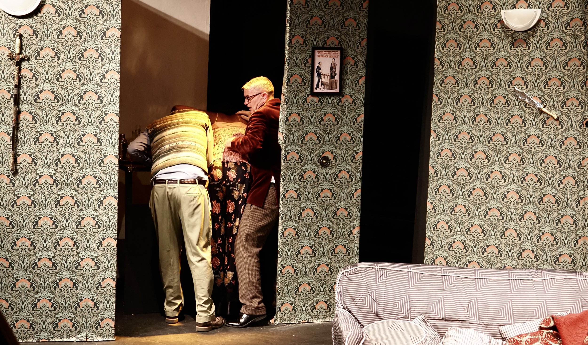 BEST LONDON AMATUER DRAMATICS00059.jpg