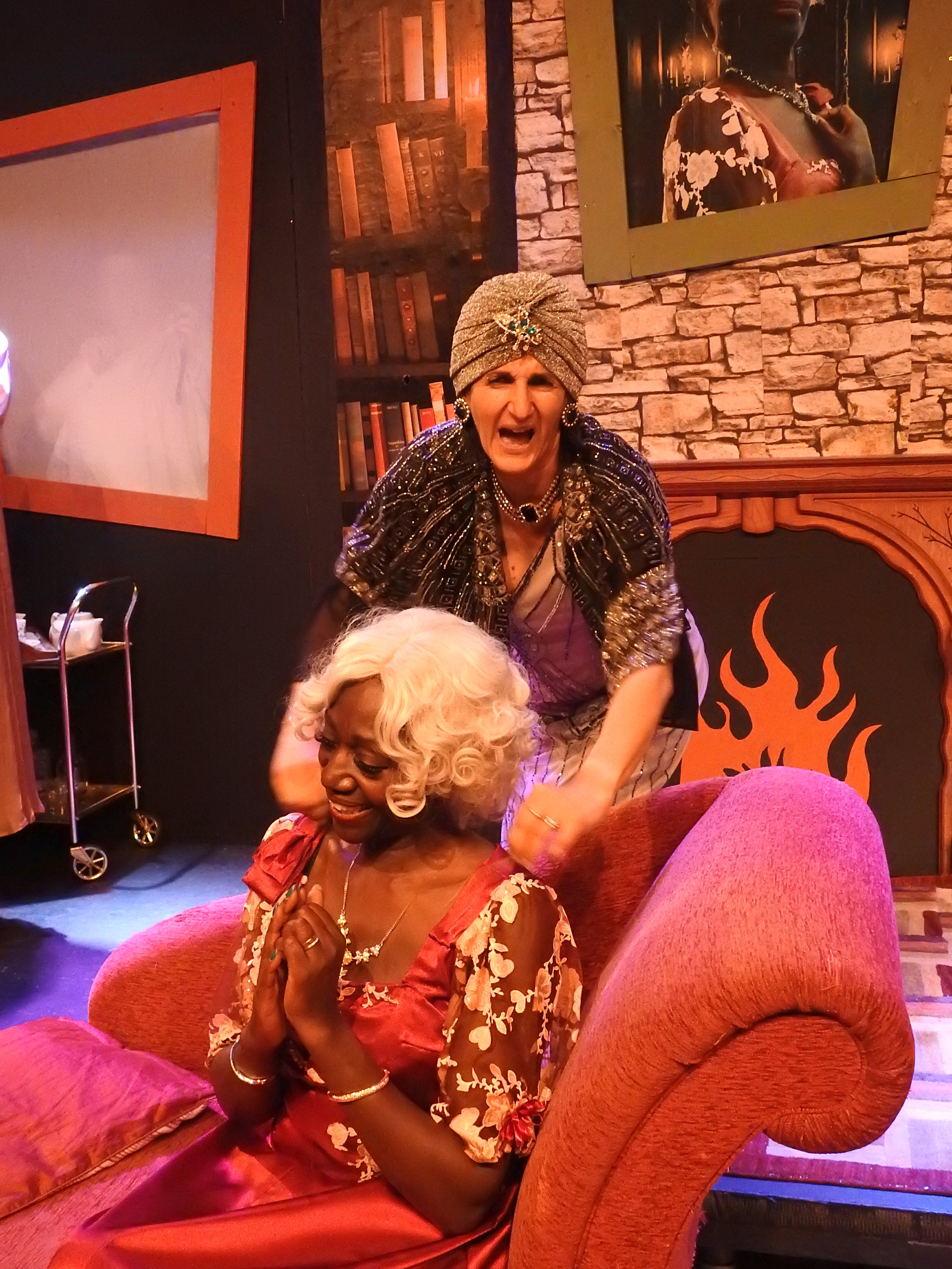 MURDER WITH GHOSTS NORTH LONDON THEATRE00179.jpg